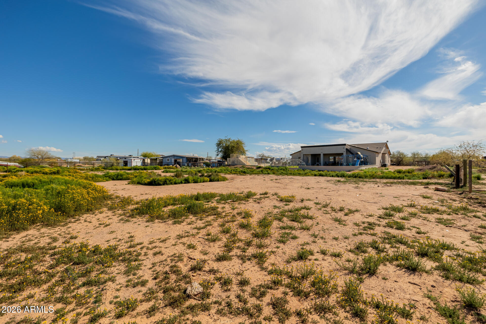 RANCHO APACHE - Residential