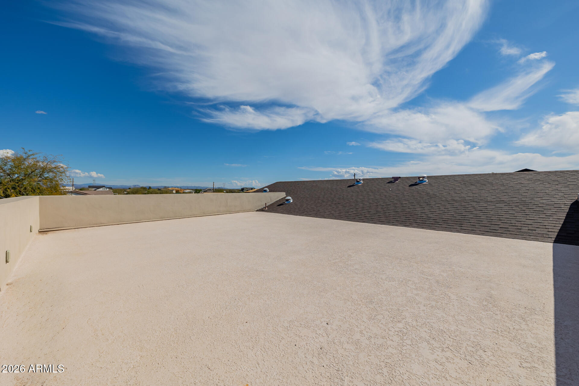 RANCHO APACHE - Residential