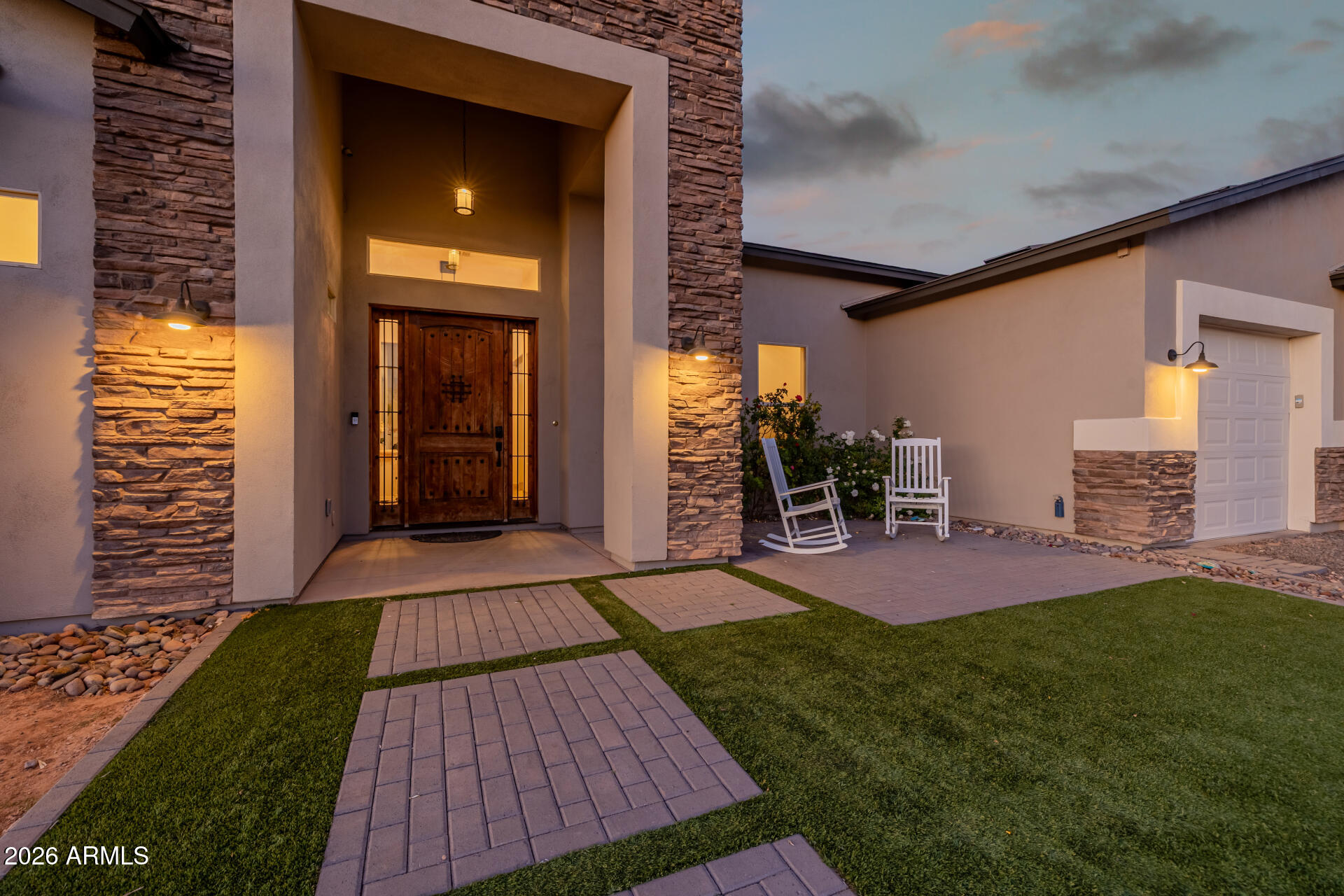 RANCHO APACHE - Residential