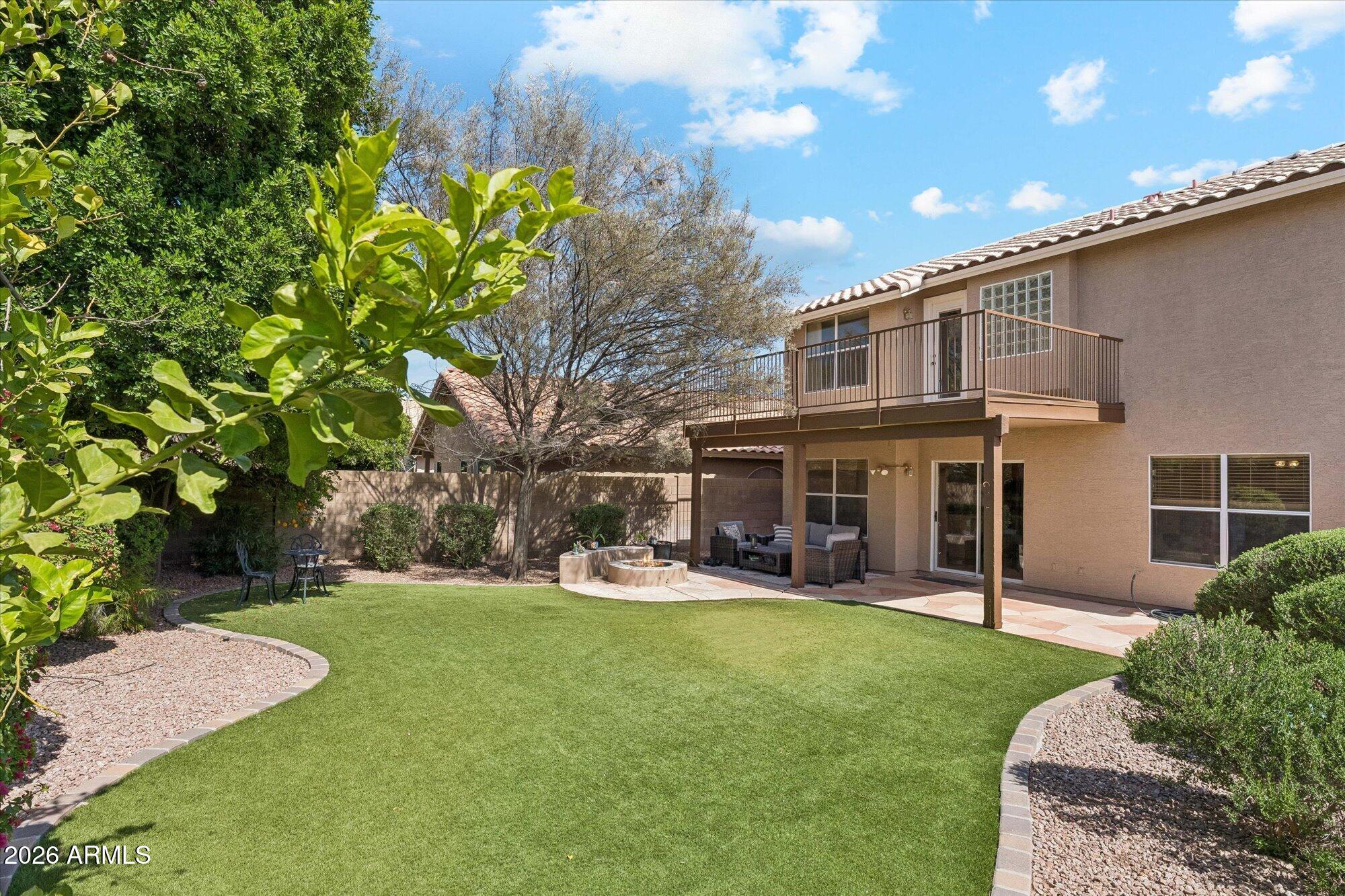 CAROL RAE RANCH - Residential