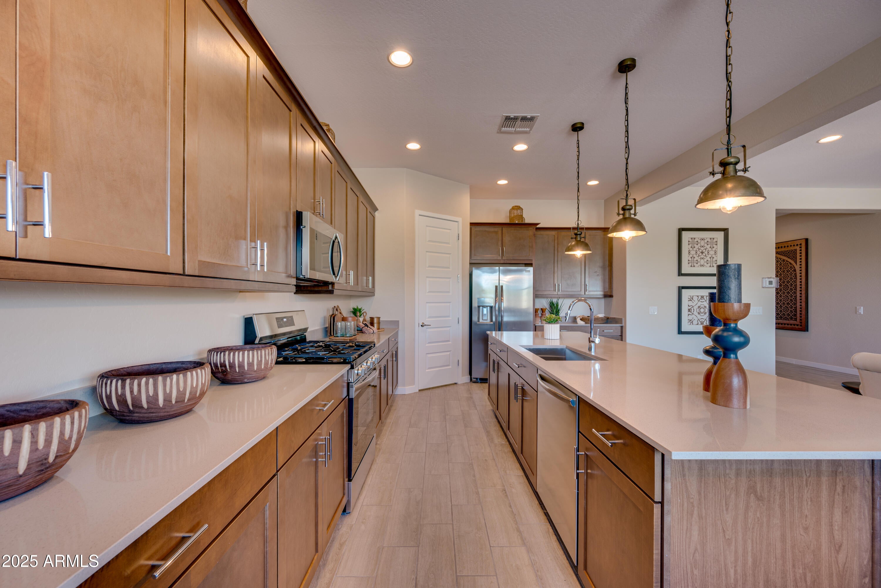ALORAVITA SIGNATURE - Residential