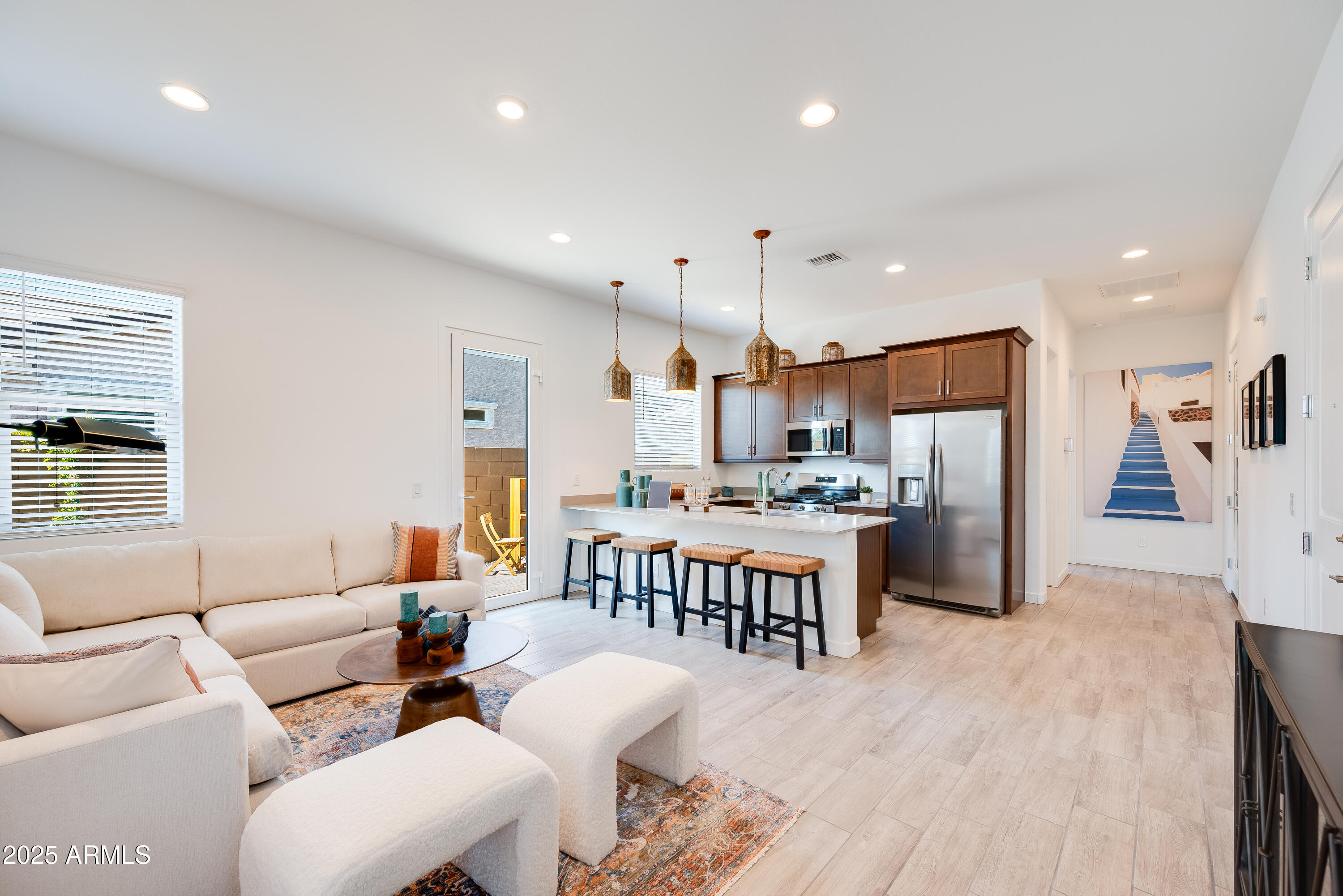 ALORAVITA SIGNATURE - Residential