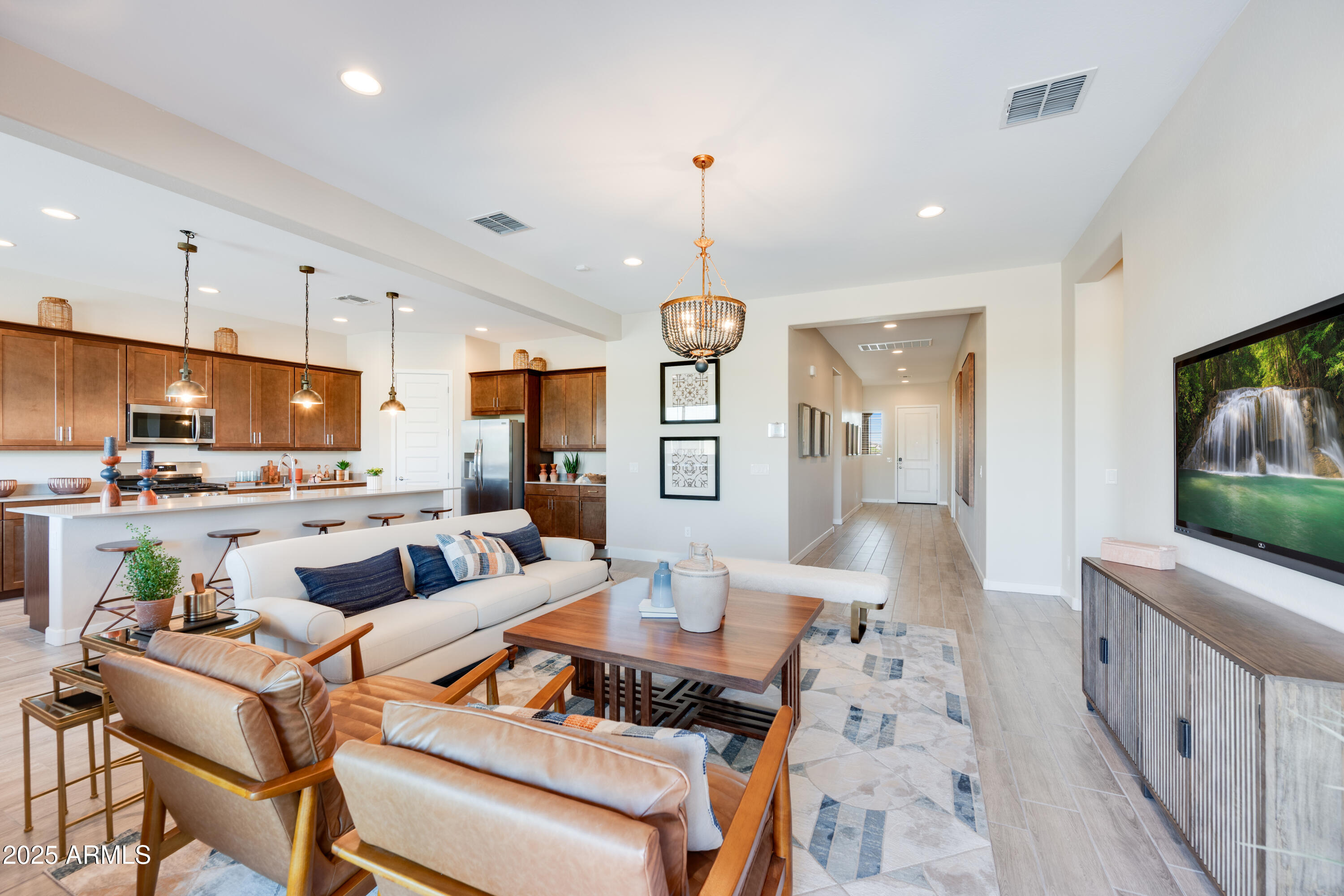 ALORAVITA SIGNATURE - Residential