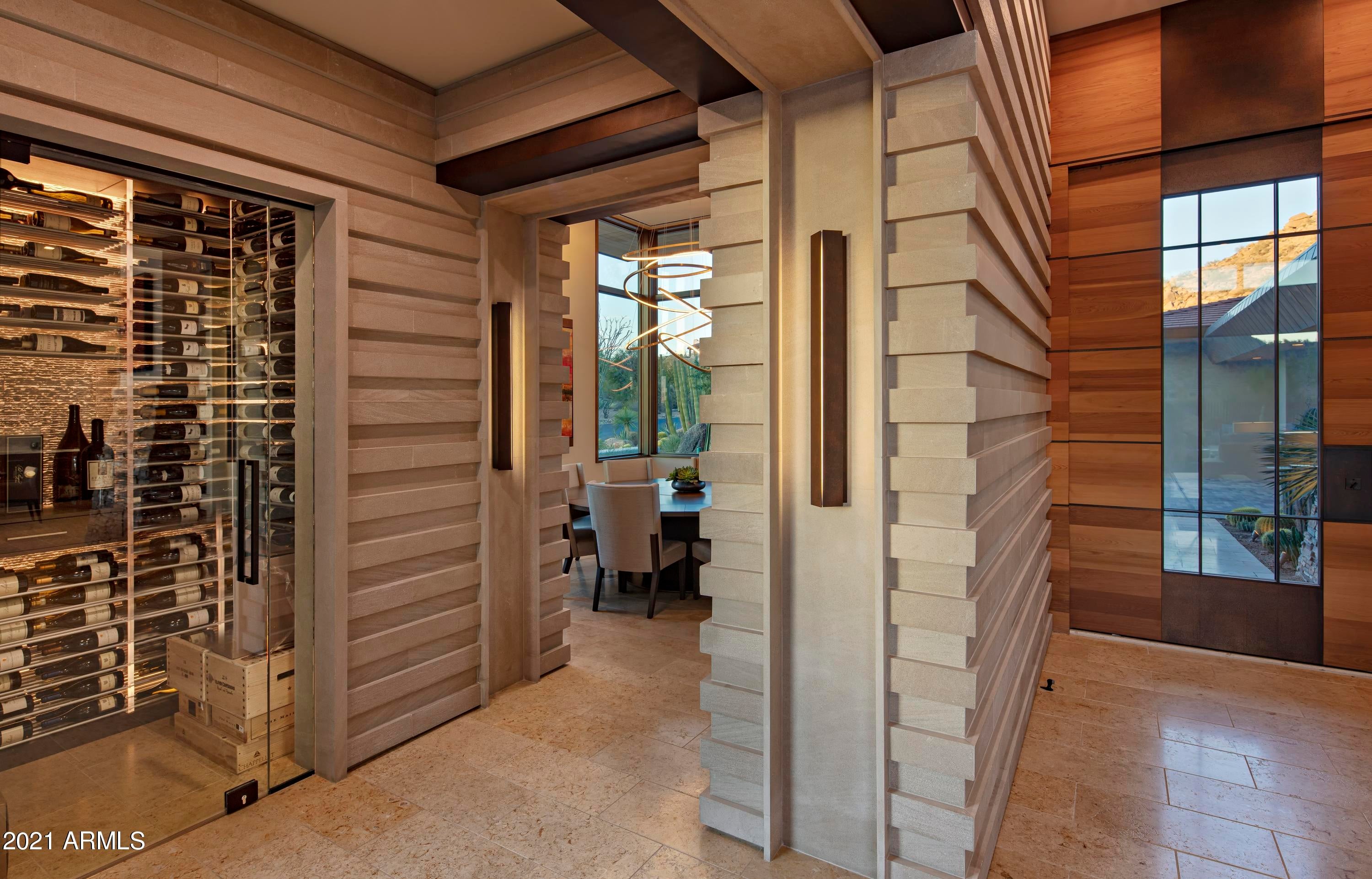 ESTANCIA - Residential