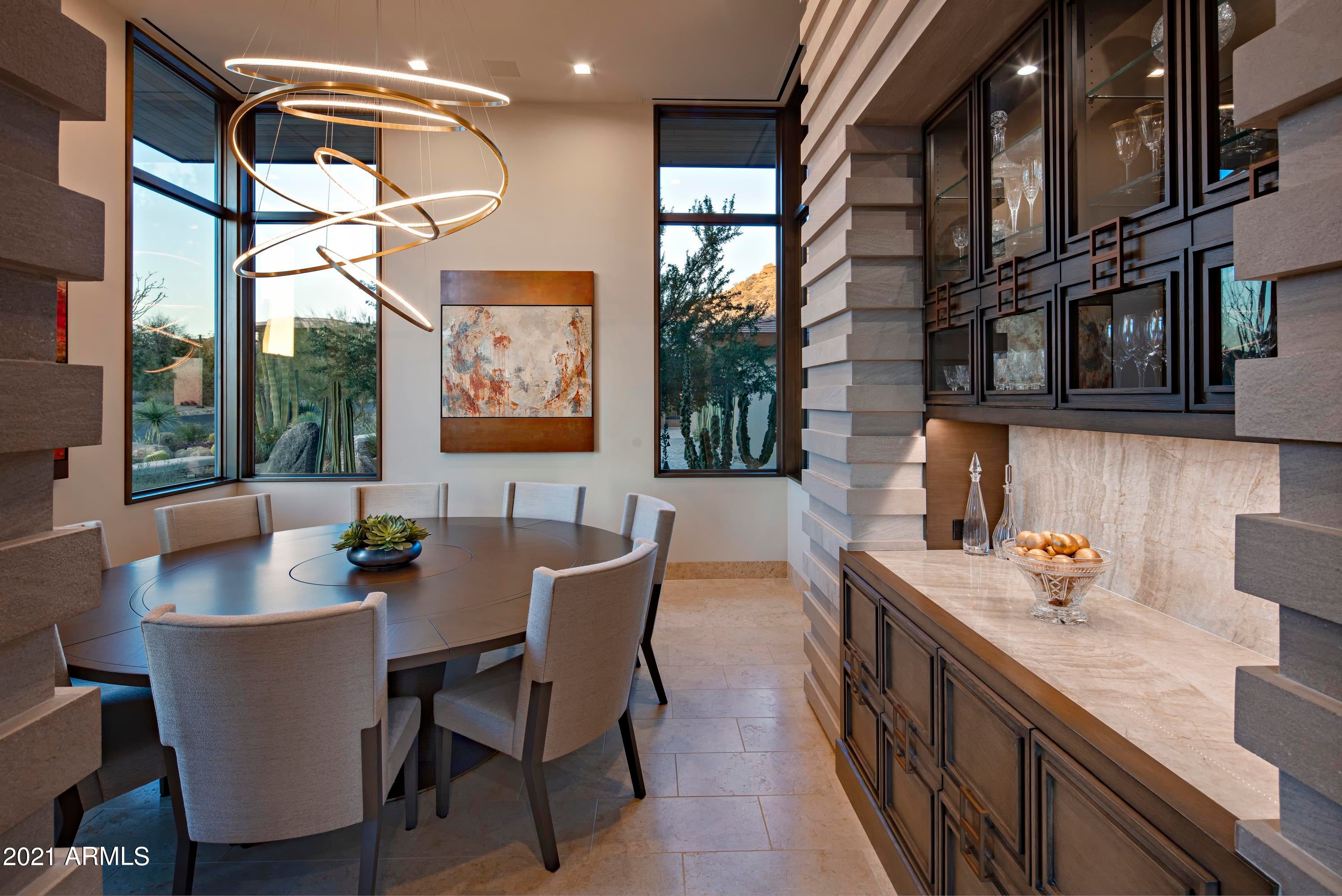 ESTANCIA - Residential
