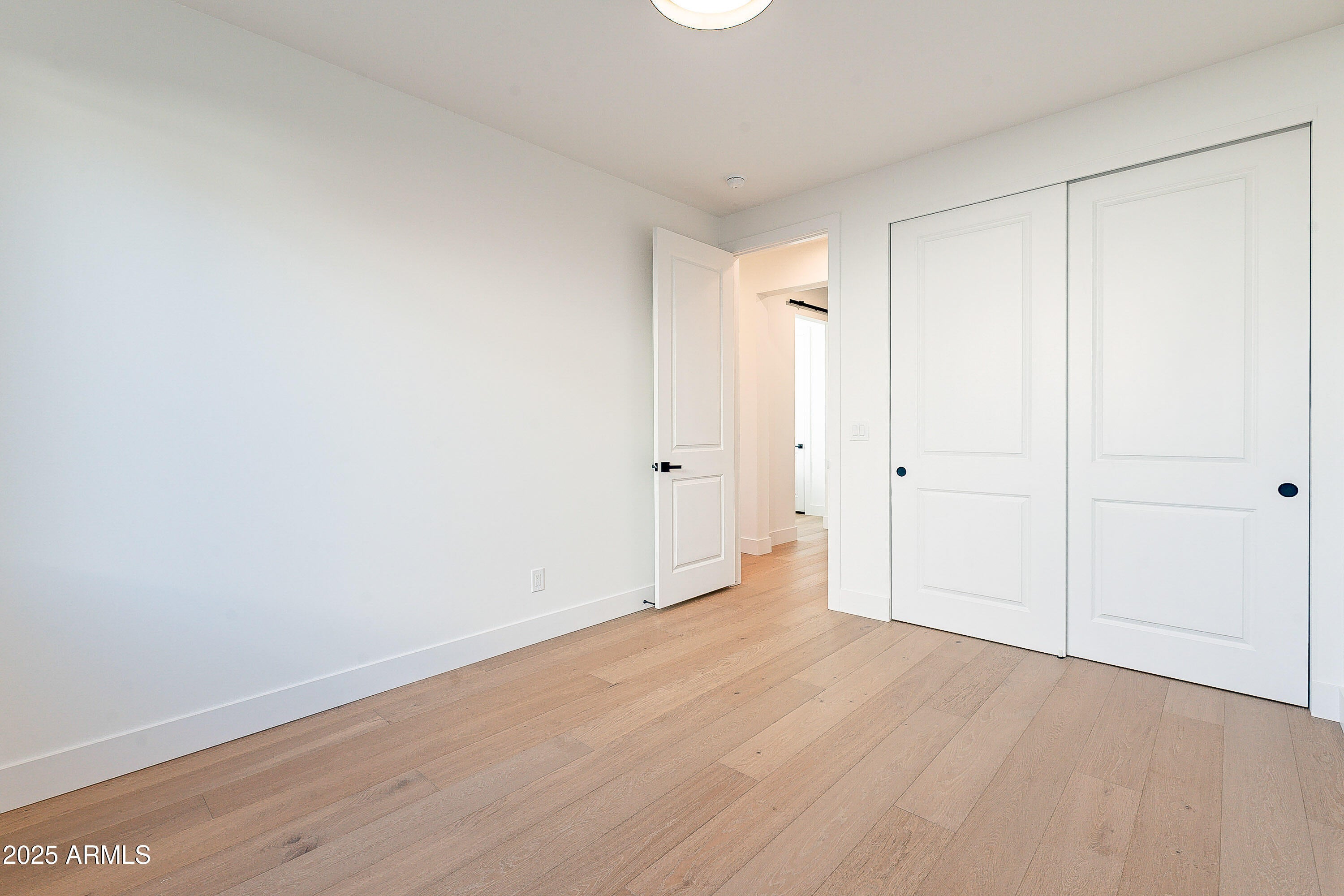 PALMAIRE ESTATES - Residential