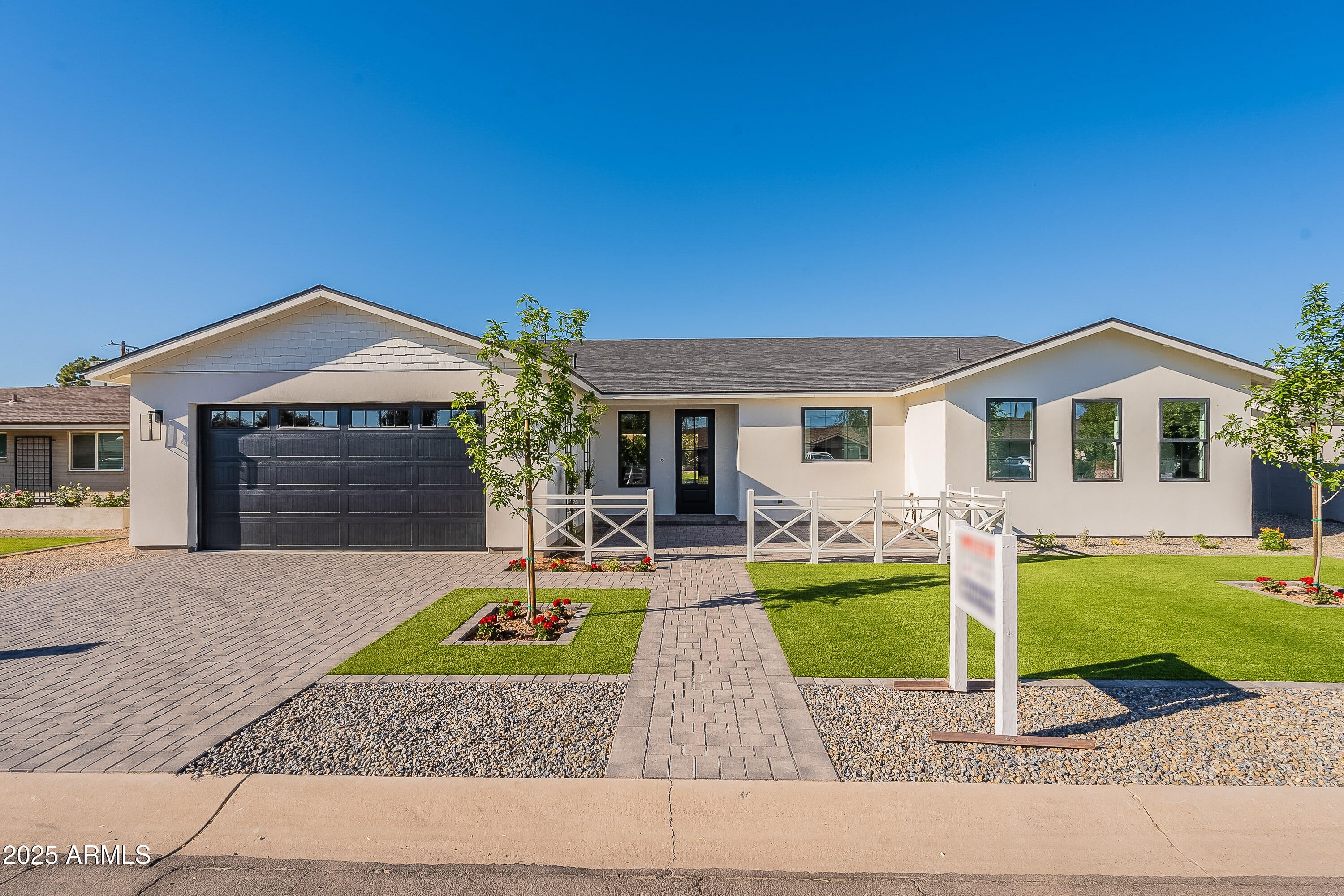 PALMAIRE ESTATES - Residential