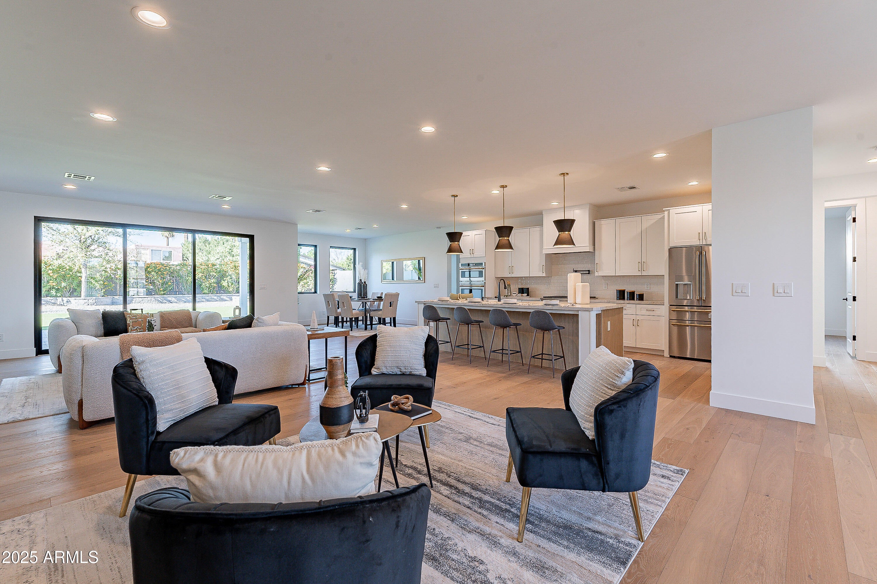 PALMAIRE ESTATES - Residential