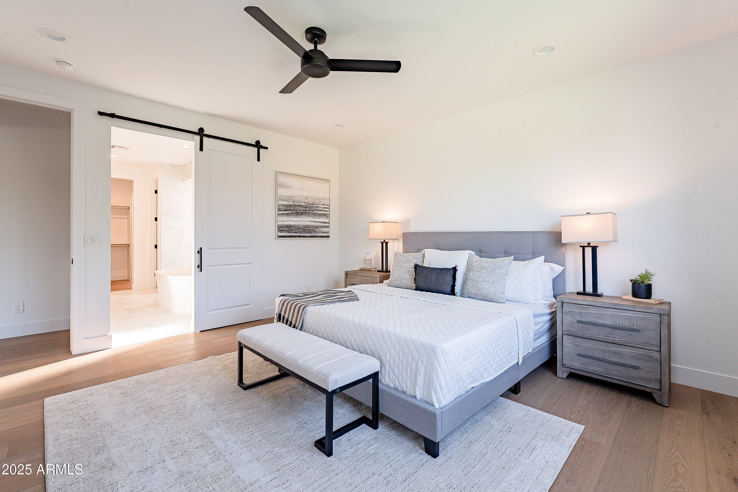 PALMAIRE ESTATES - Residential
