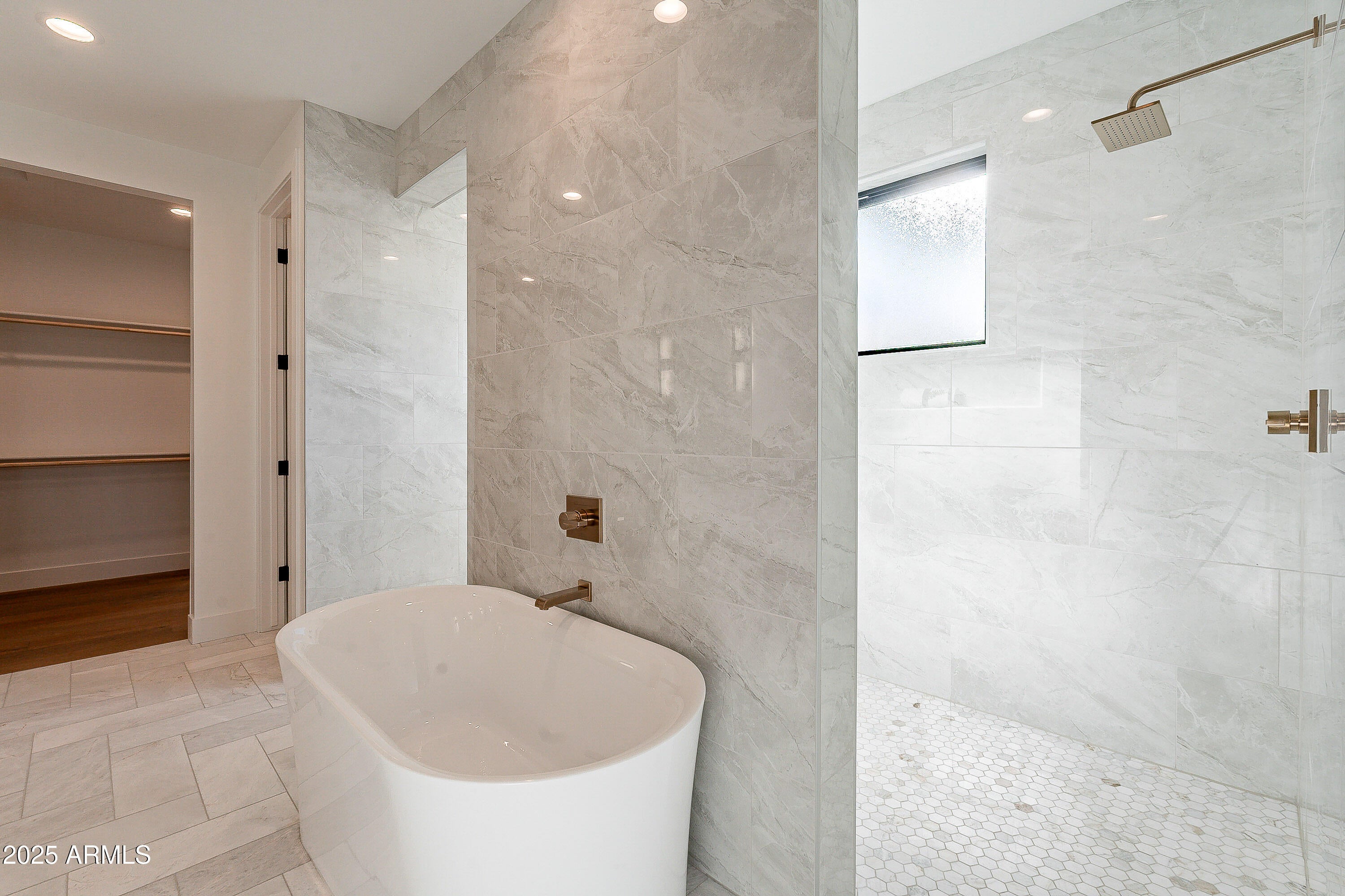 PALMAIRE ESTATES - Residential