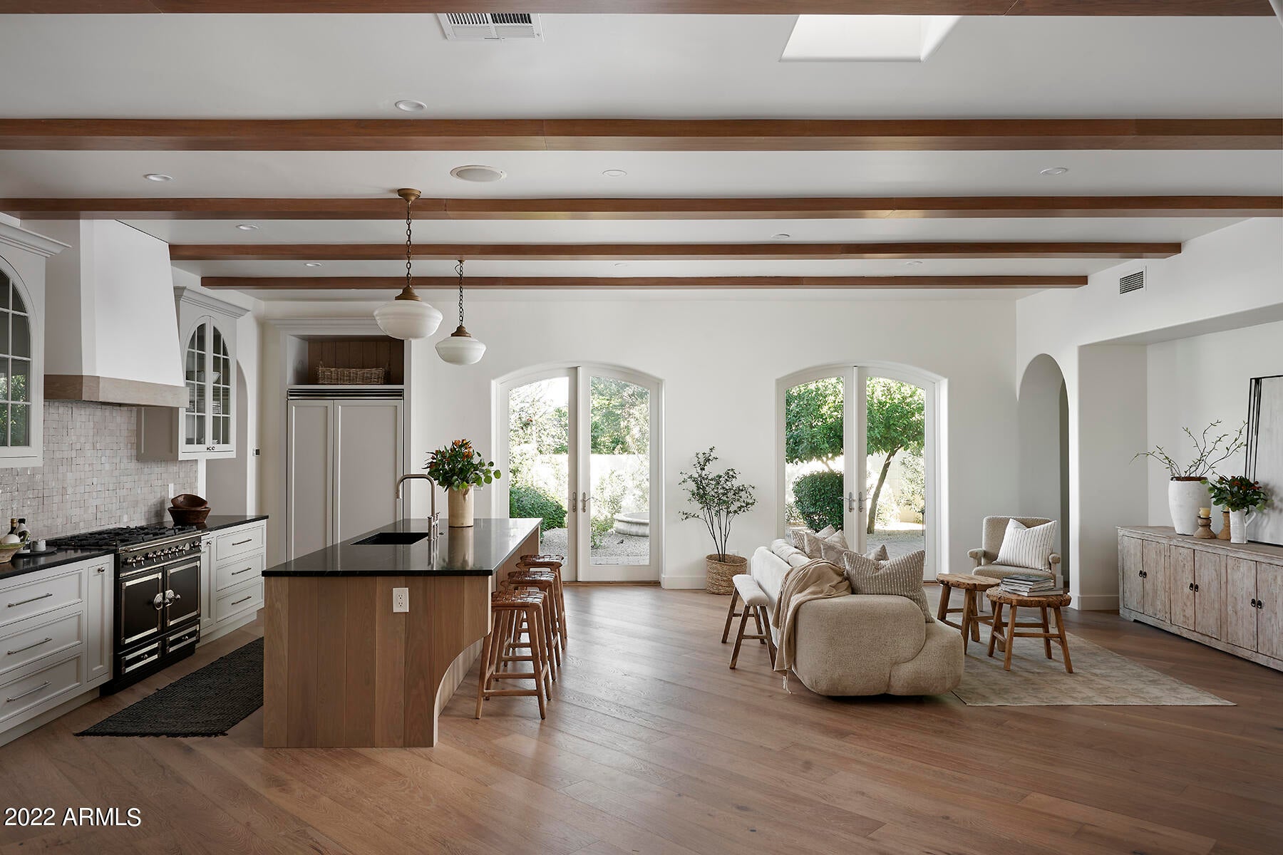 CASA BLANCA ESTATES LOT 20-37 & TR A - Residential