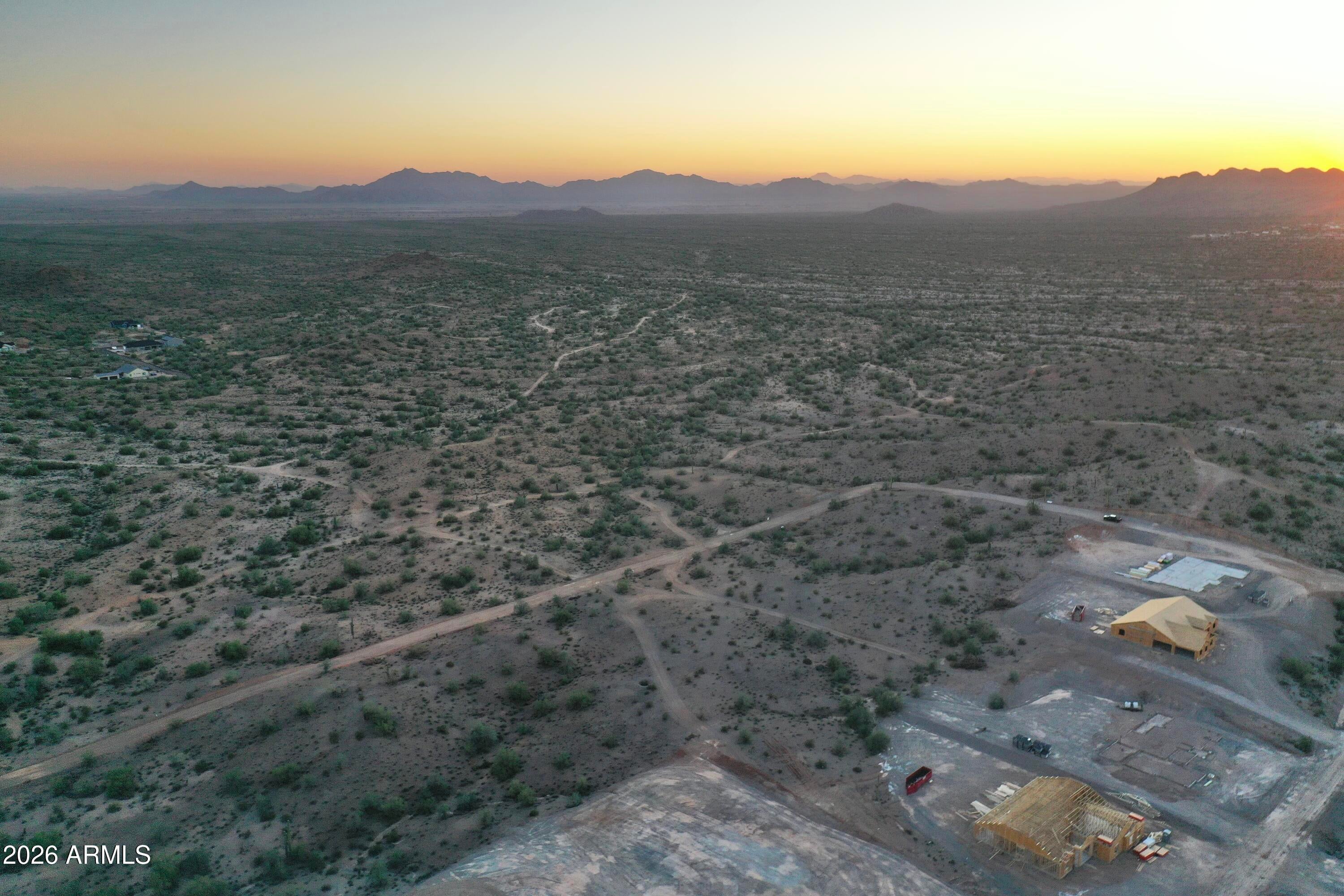 2.5 ACRE LOT - NO HOA - Residential