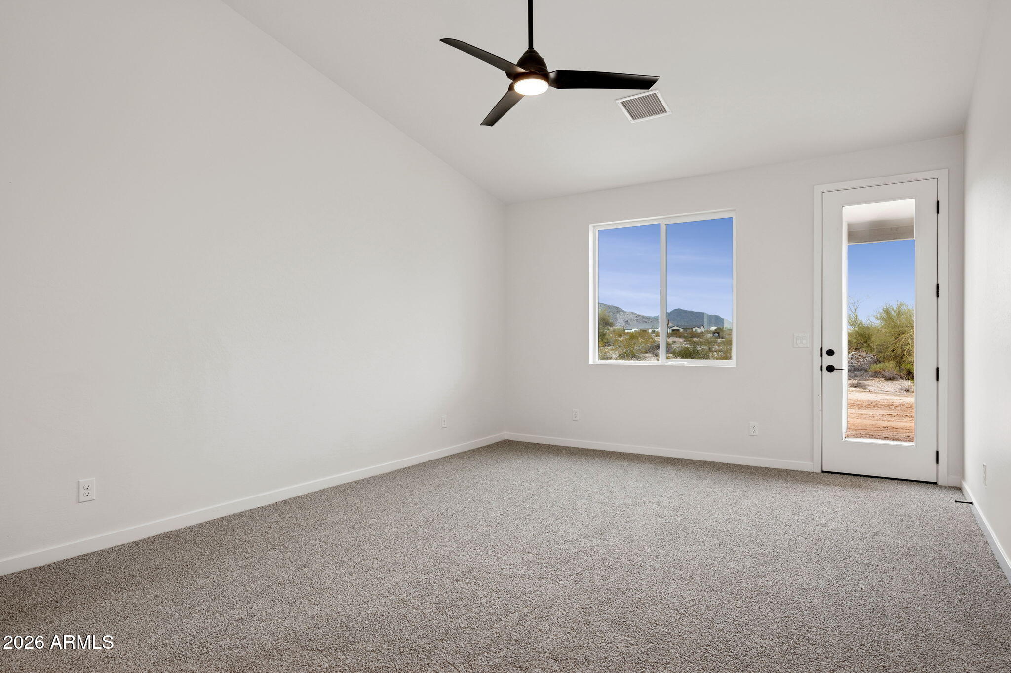 2.5 ACRE LOT - NO HOA - Residential