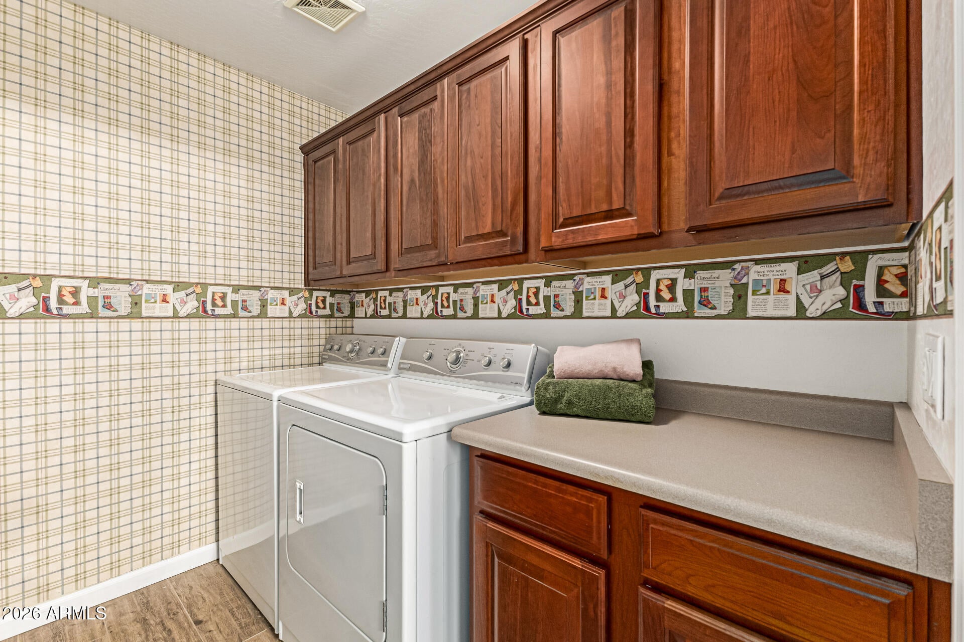 VILLAGES AT QUEEN CREEK - Residential