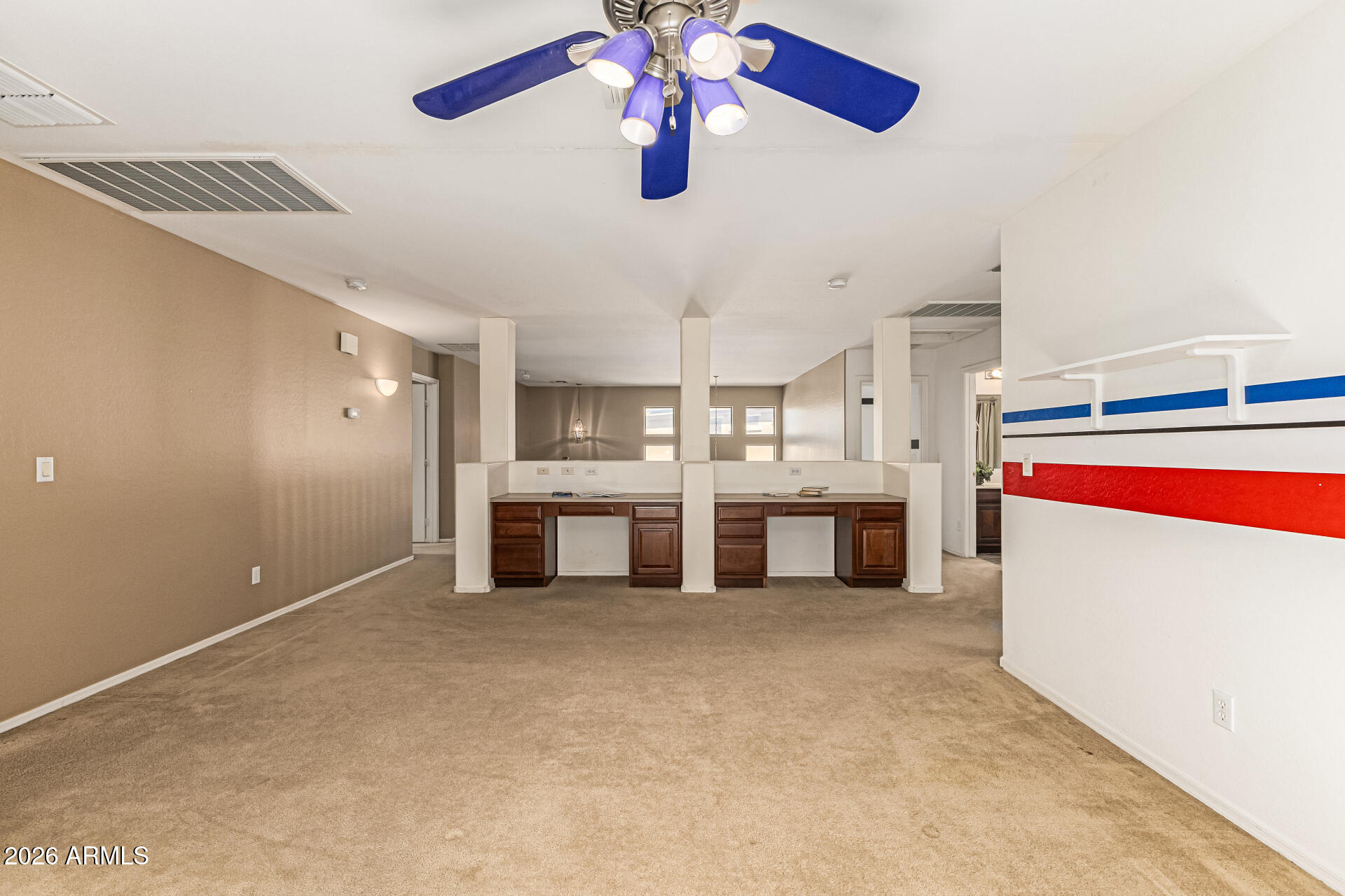 VILLAGES AT QUEEN CREEK - Residential