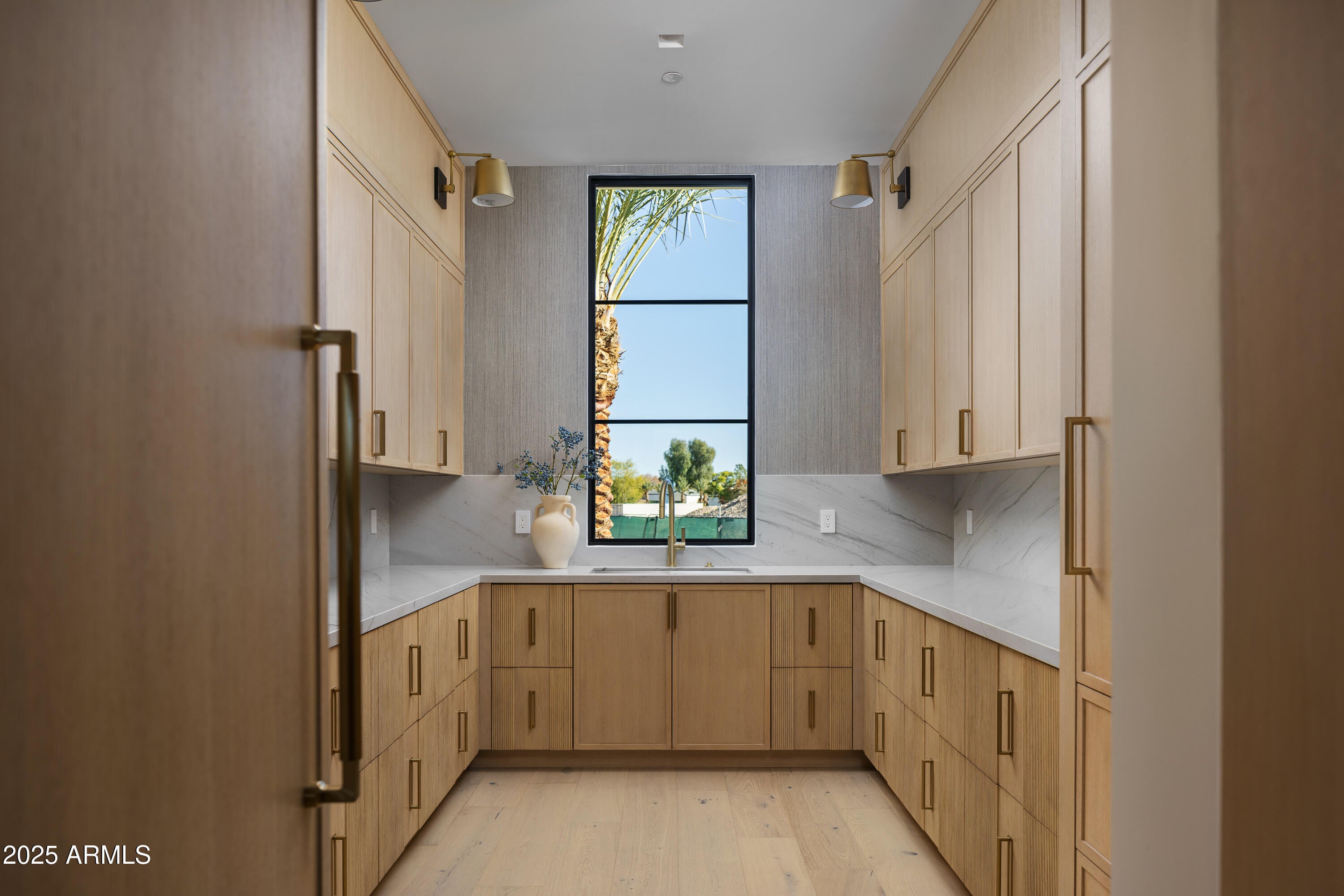 VIA LOS RANCHOS - Residential