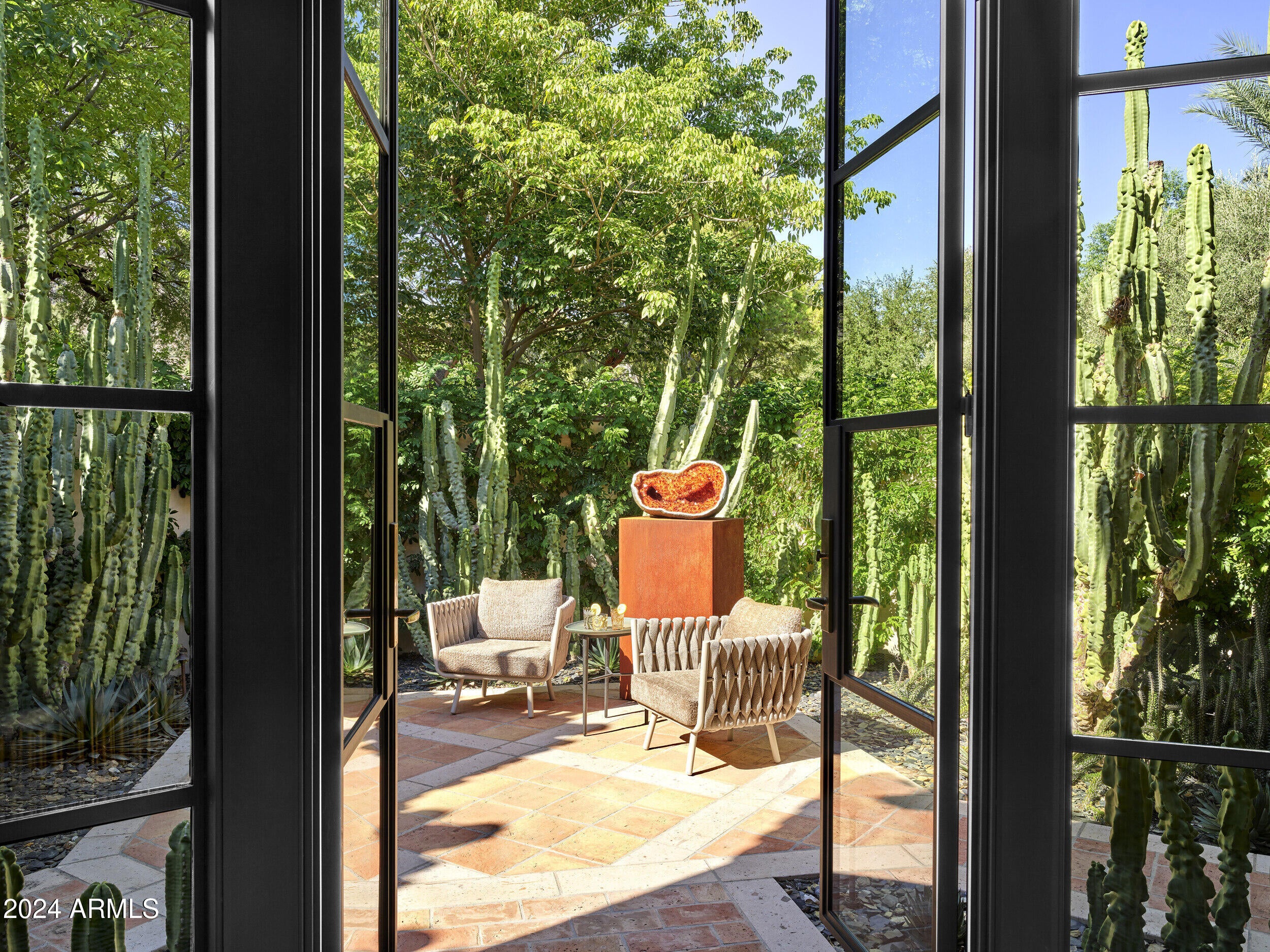 TILYOU RANCHITO LOT 7-14 - Residential