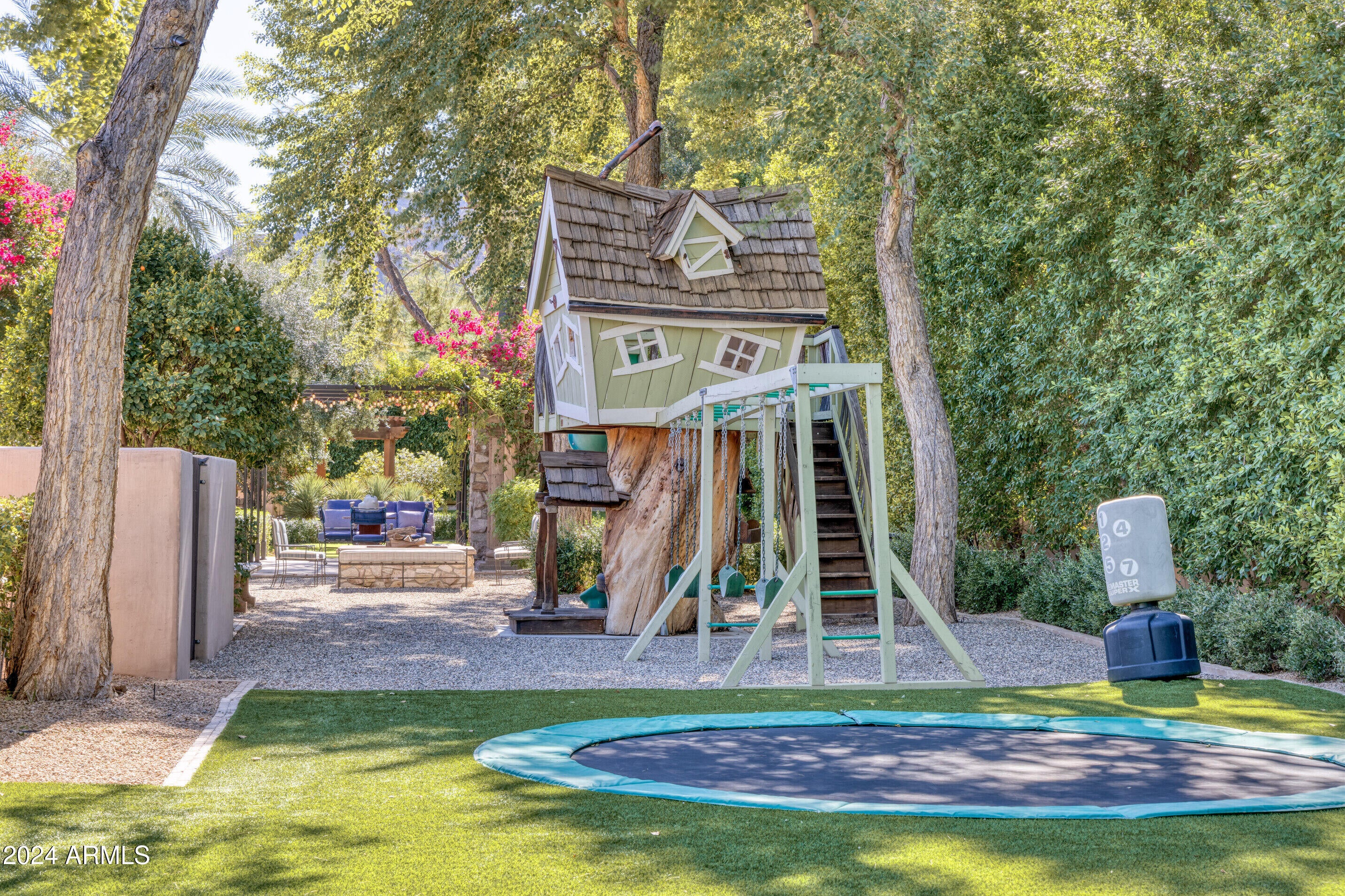 TILYOU RANCHITO LOT 7-14 - Residential