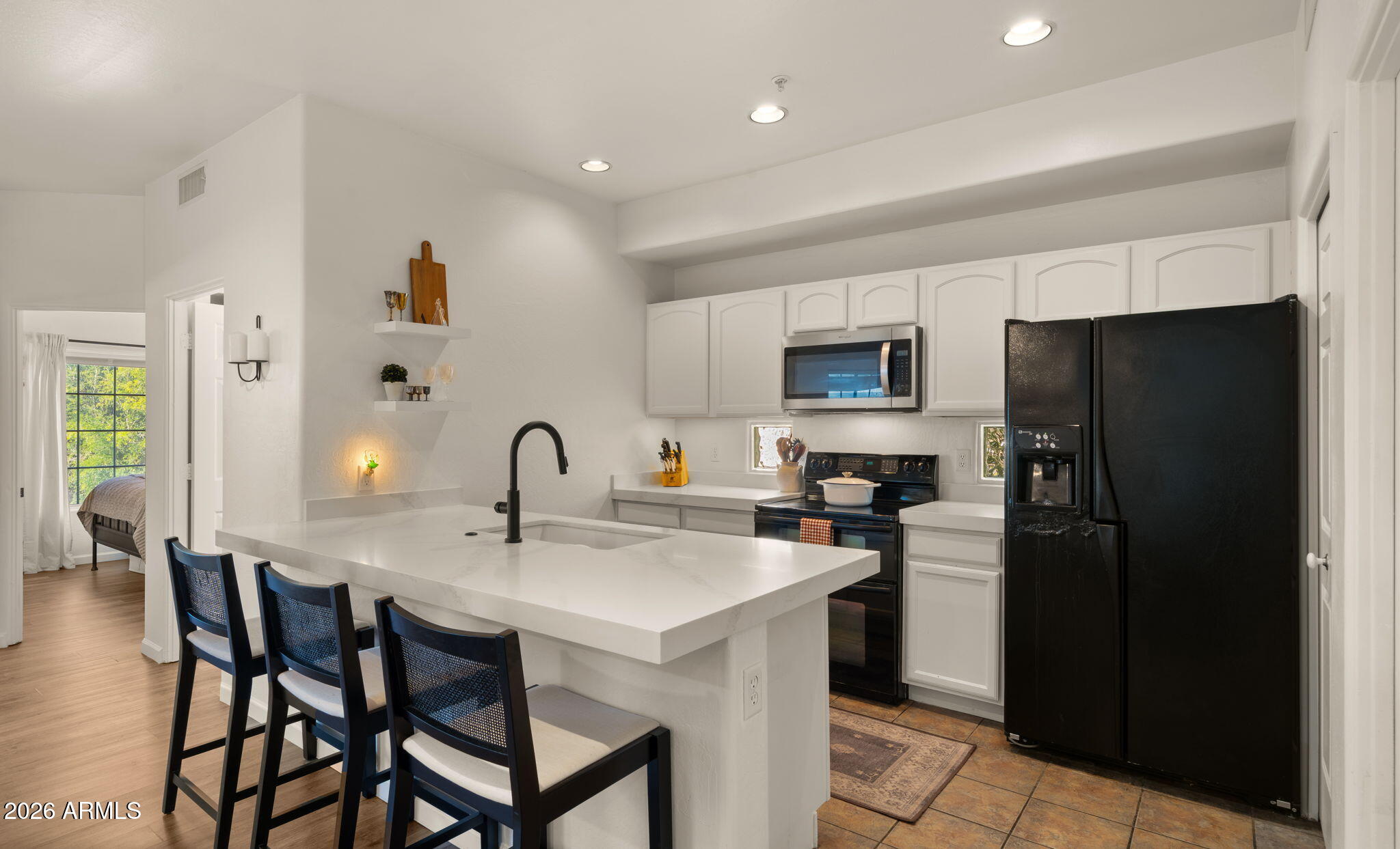 WILSHIRE PLACE CONDOMINIUMS - Residential