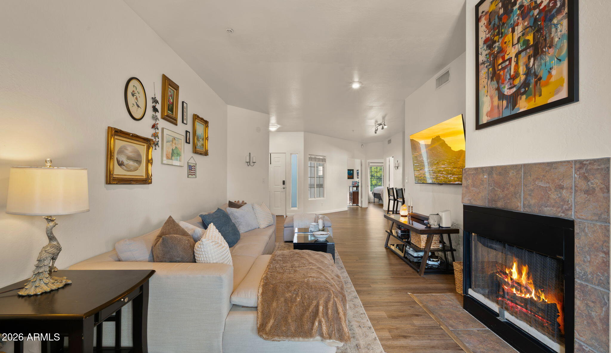 WILSHIRE PLACE CONDOMINIUMS - Residential