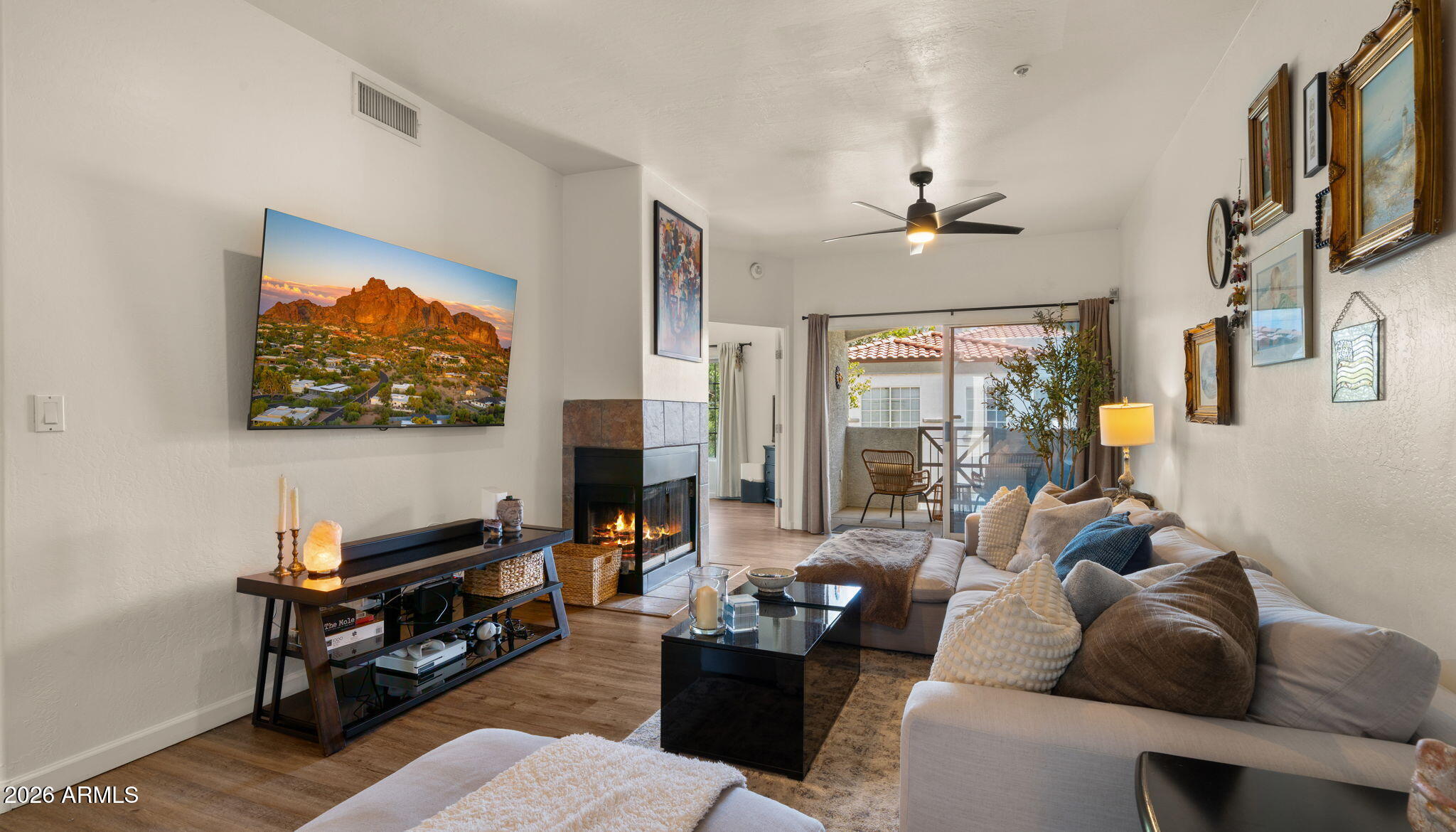 WILSHIRE PLACE CONDOMINIUMS - Residential