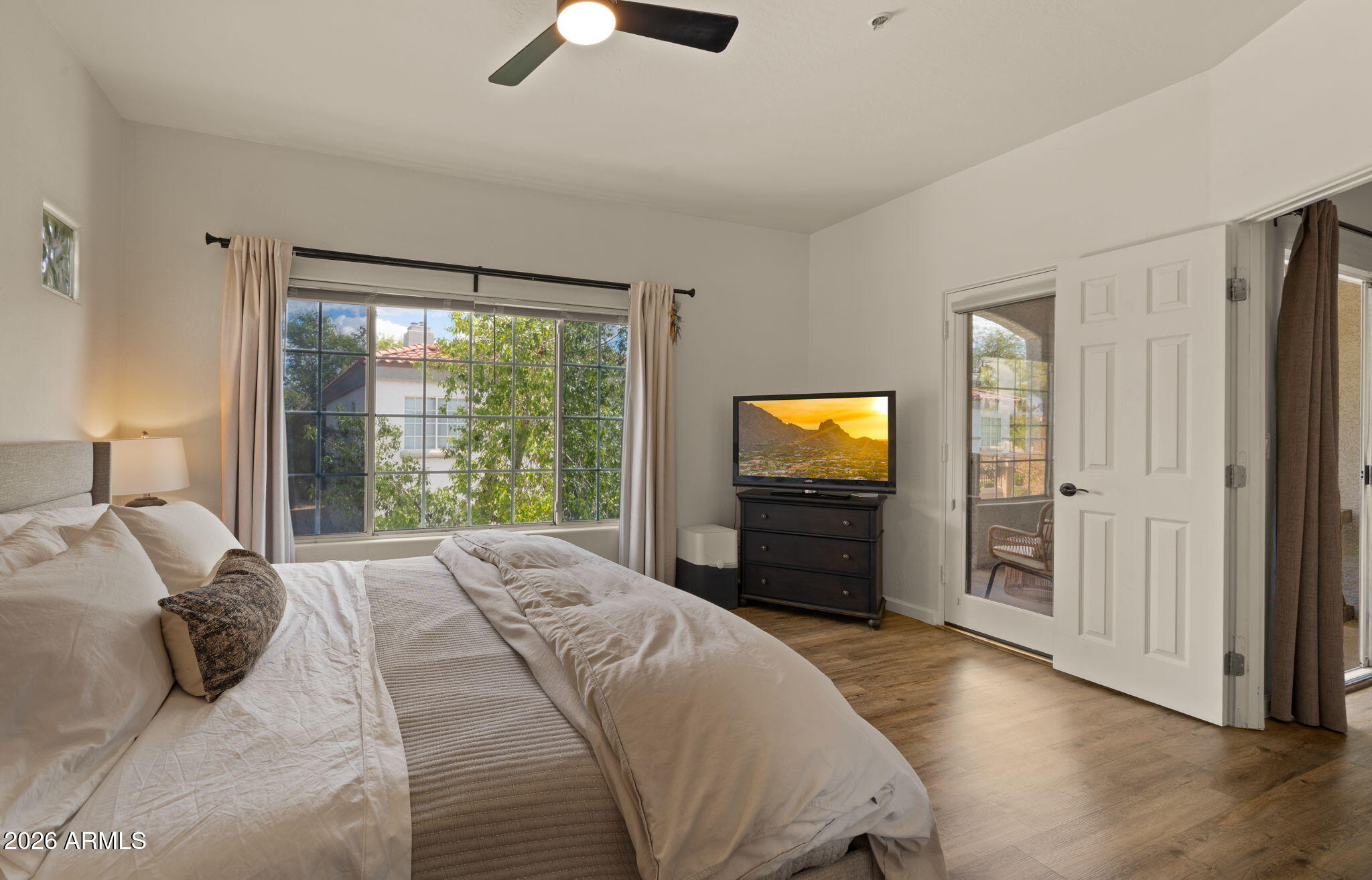 WILSHIRE PLACE CONDOMINIUMS - Residential
