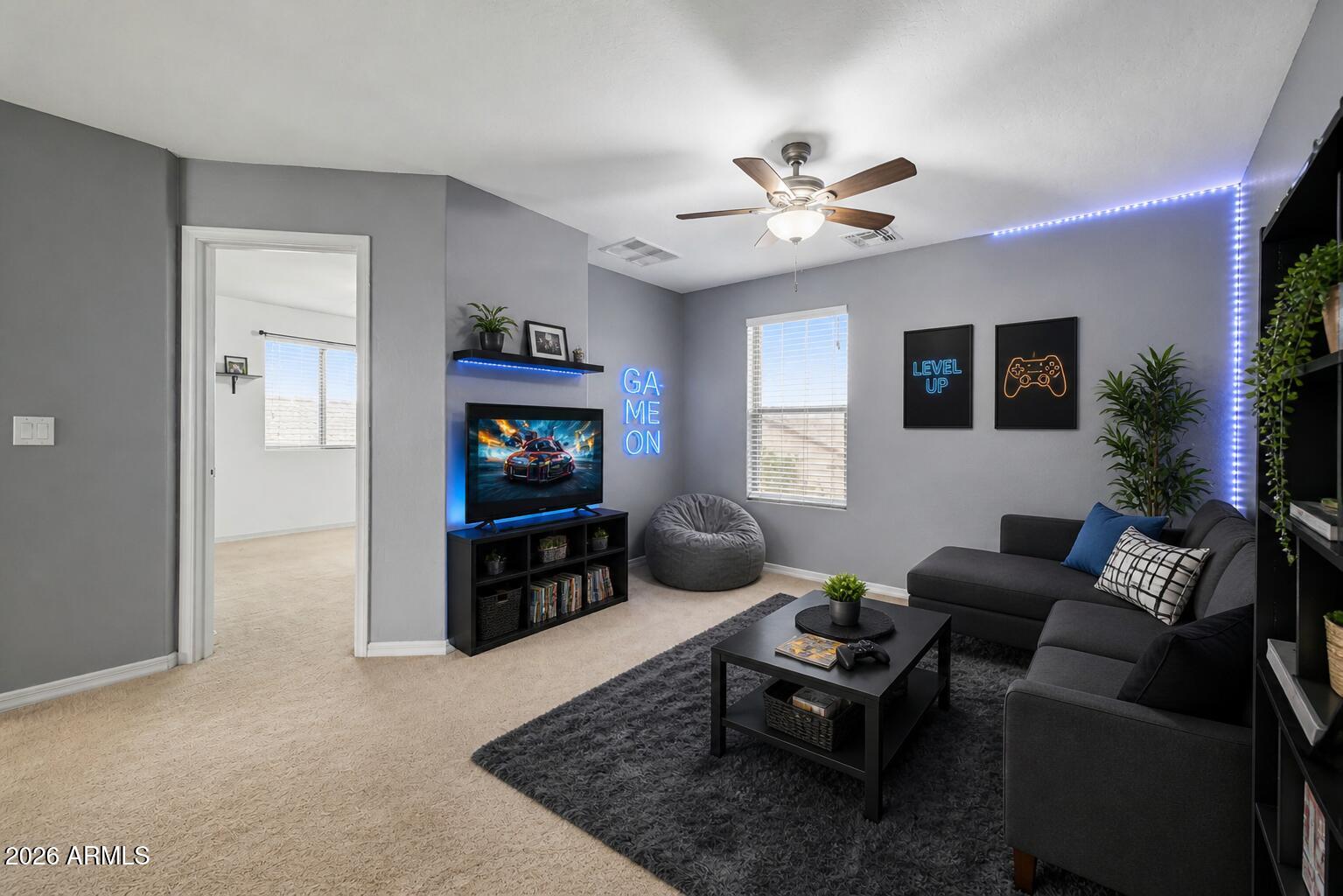 SKYLINE RANCH - Residential