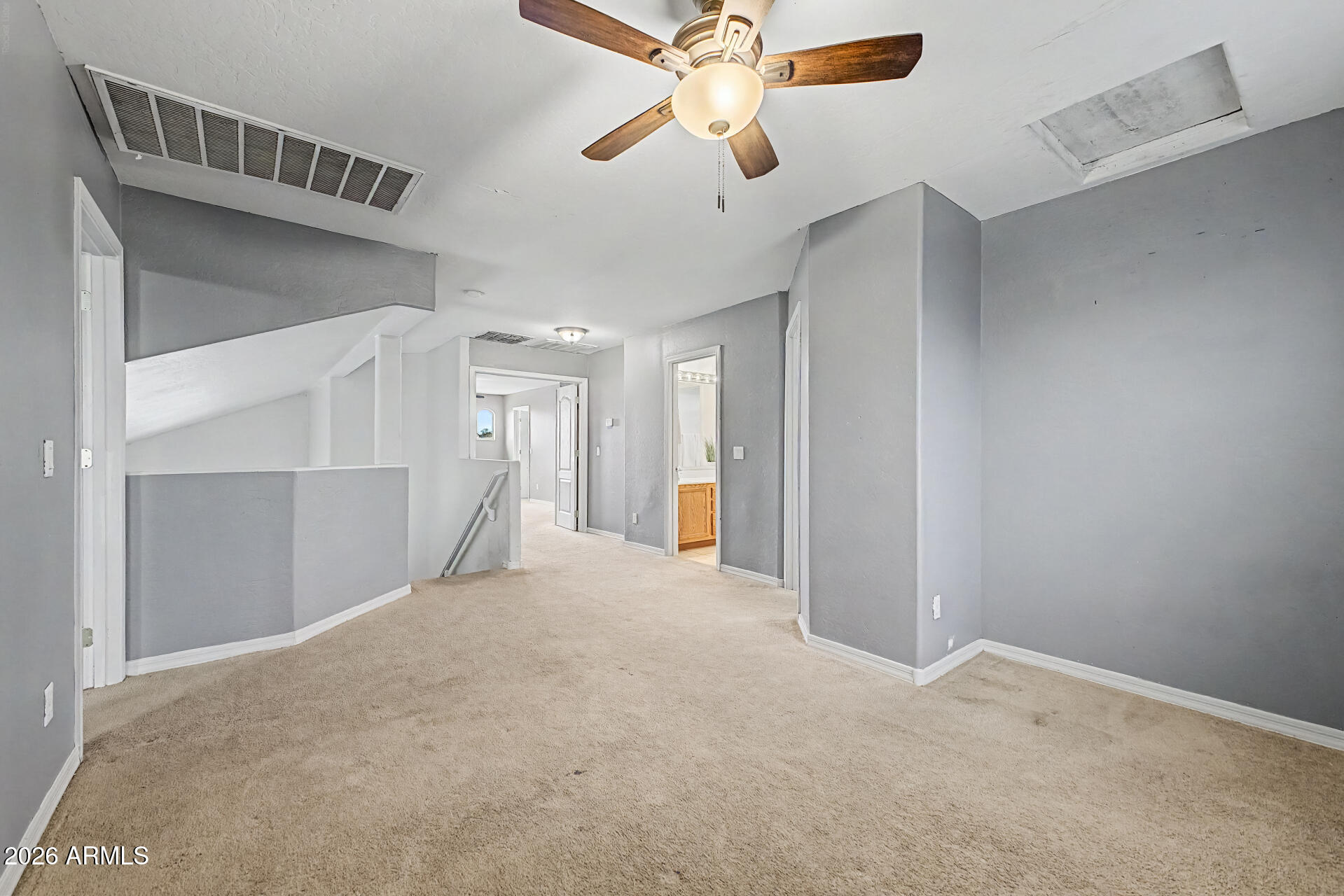 SKYLINE RANCH - Residential