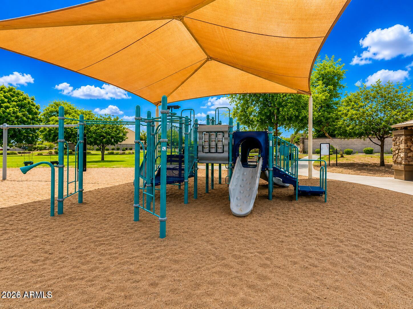 SKYLINE RANCH - Residential