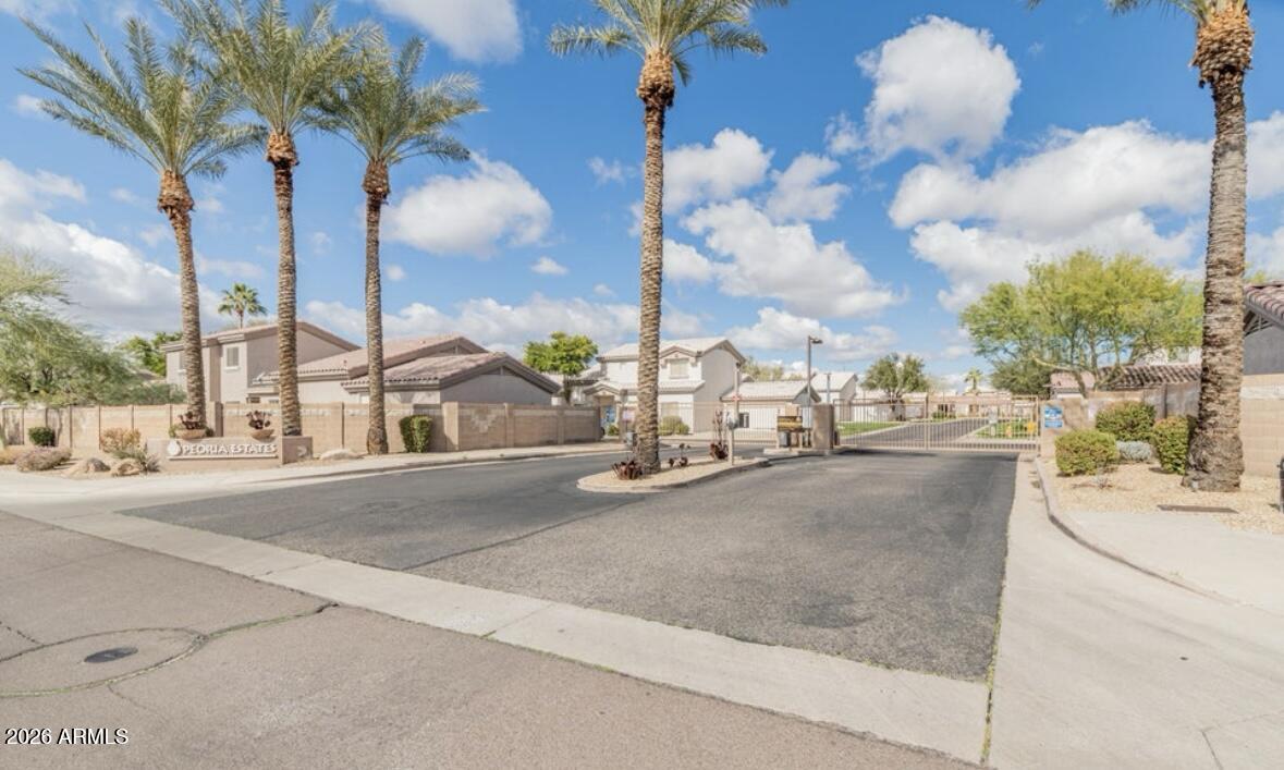 PEORIA ESTATES CONDOMINIUM - Residential