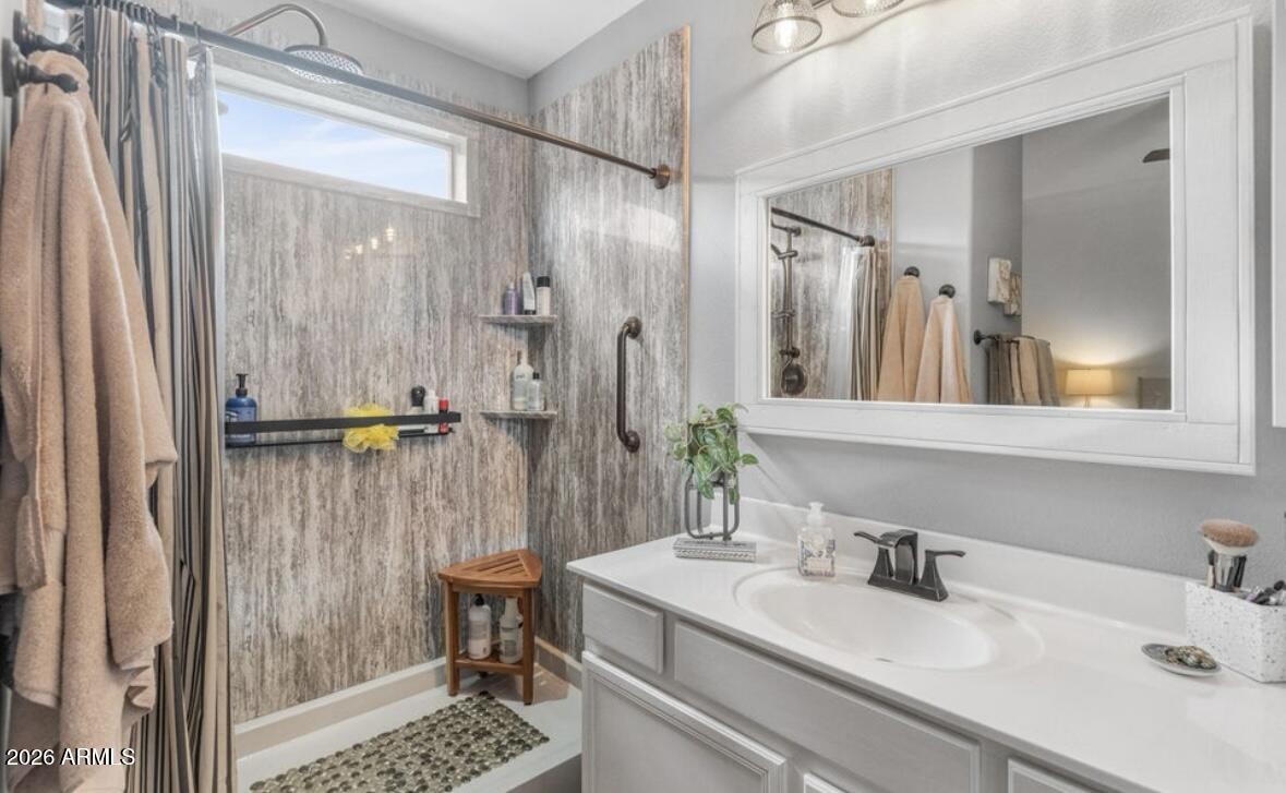 PEORIA ESTATES CONDOMINIUM - Residential