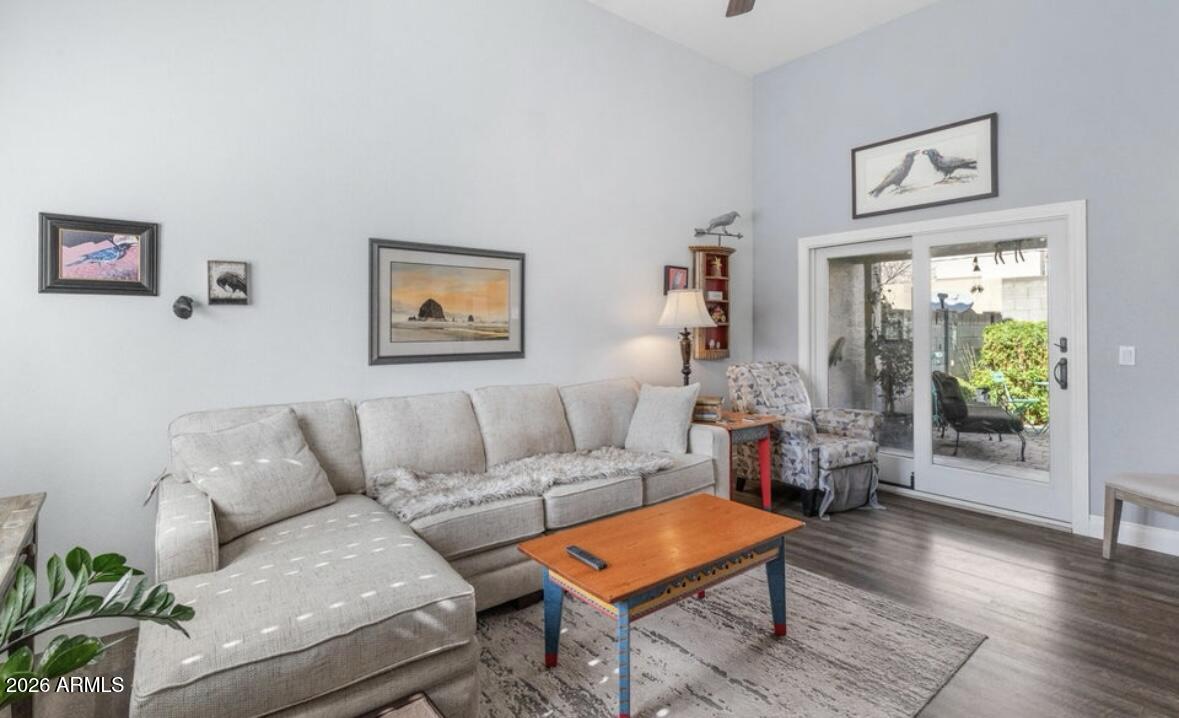PEORIA ESTATES CONDOMINIUM - Residential