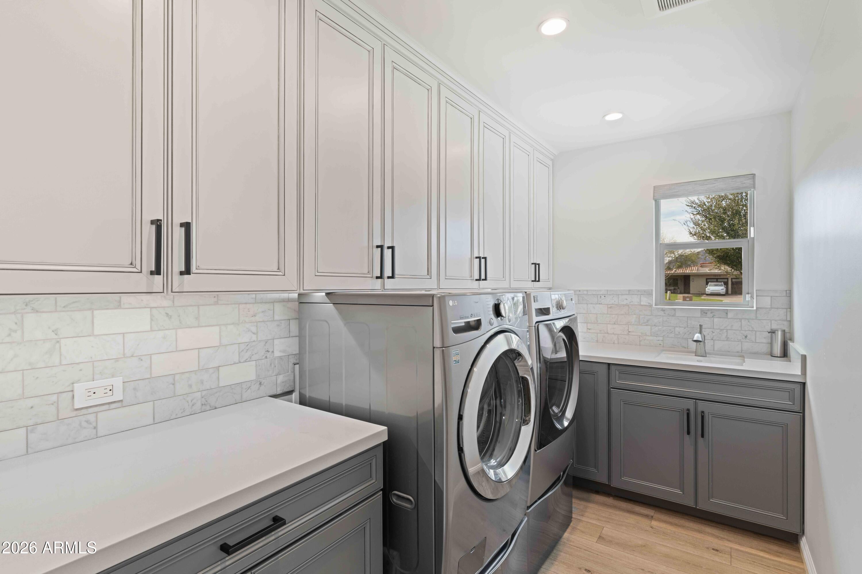 SANDPIPER SCOTTSDALE 4 - Residential