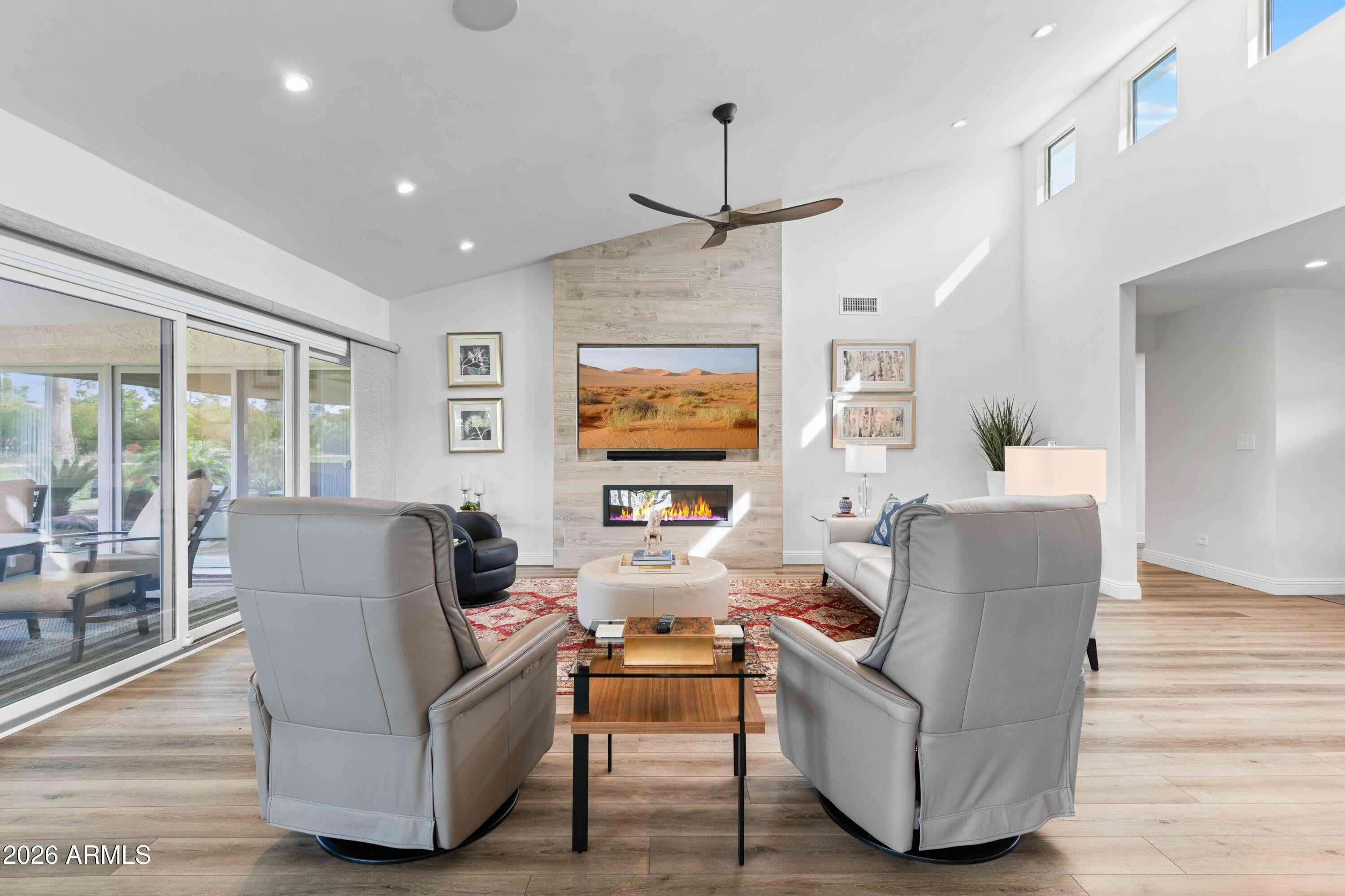 SANDPIPER SCOTTSDALE 4 - Residential