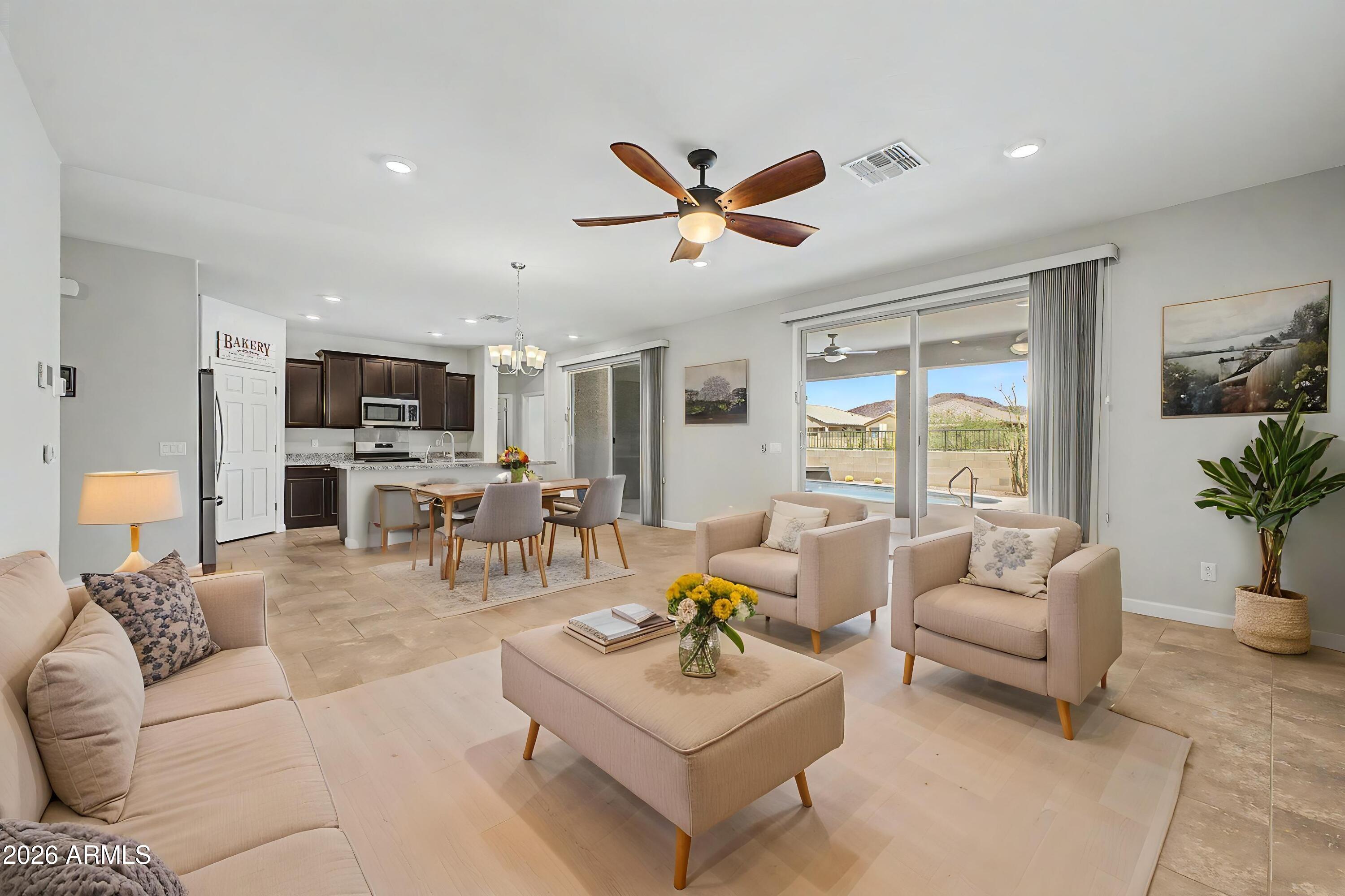 SAGUARO SPRINGS - Residential
