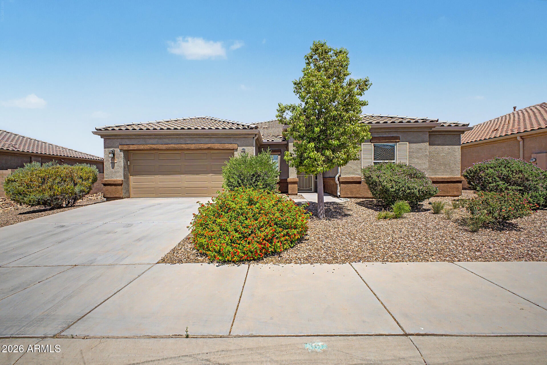 SAGUARO SPRINGS - Residential