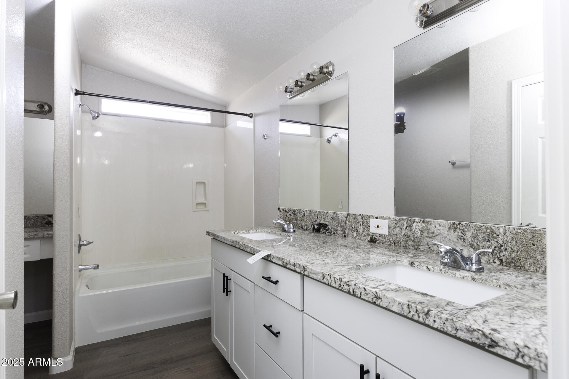 SUNLAND ESTATES UNIT I - Residential