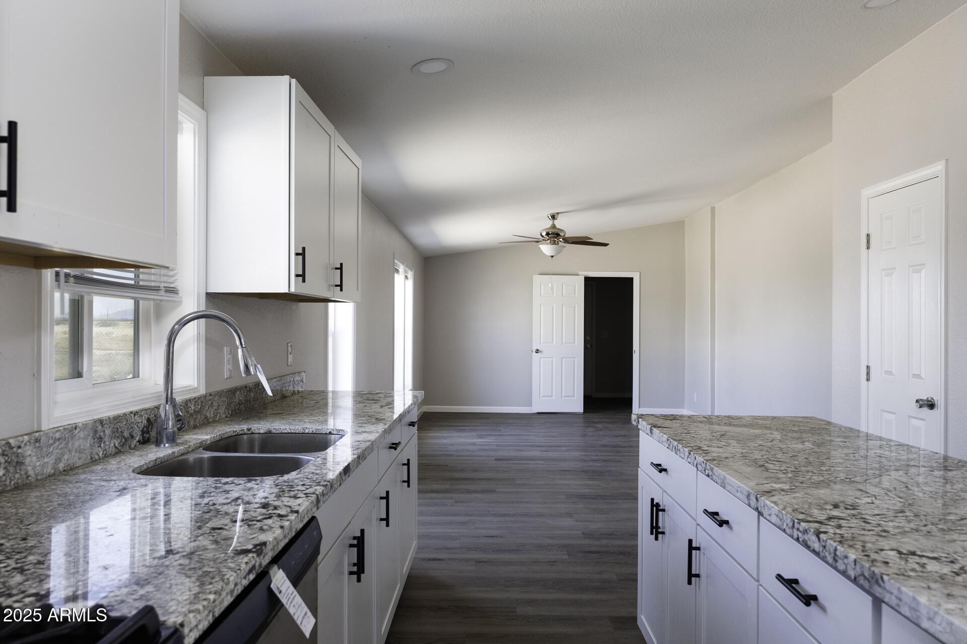 SUNLAND ESTATES UNIT I - Residential
