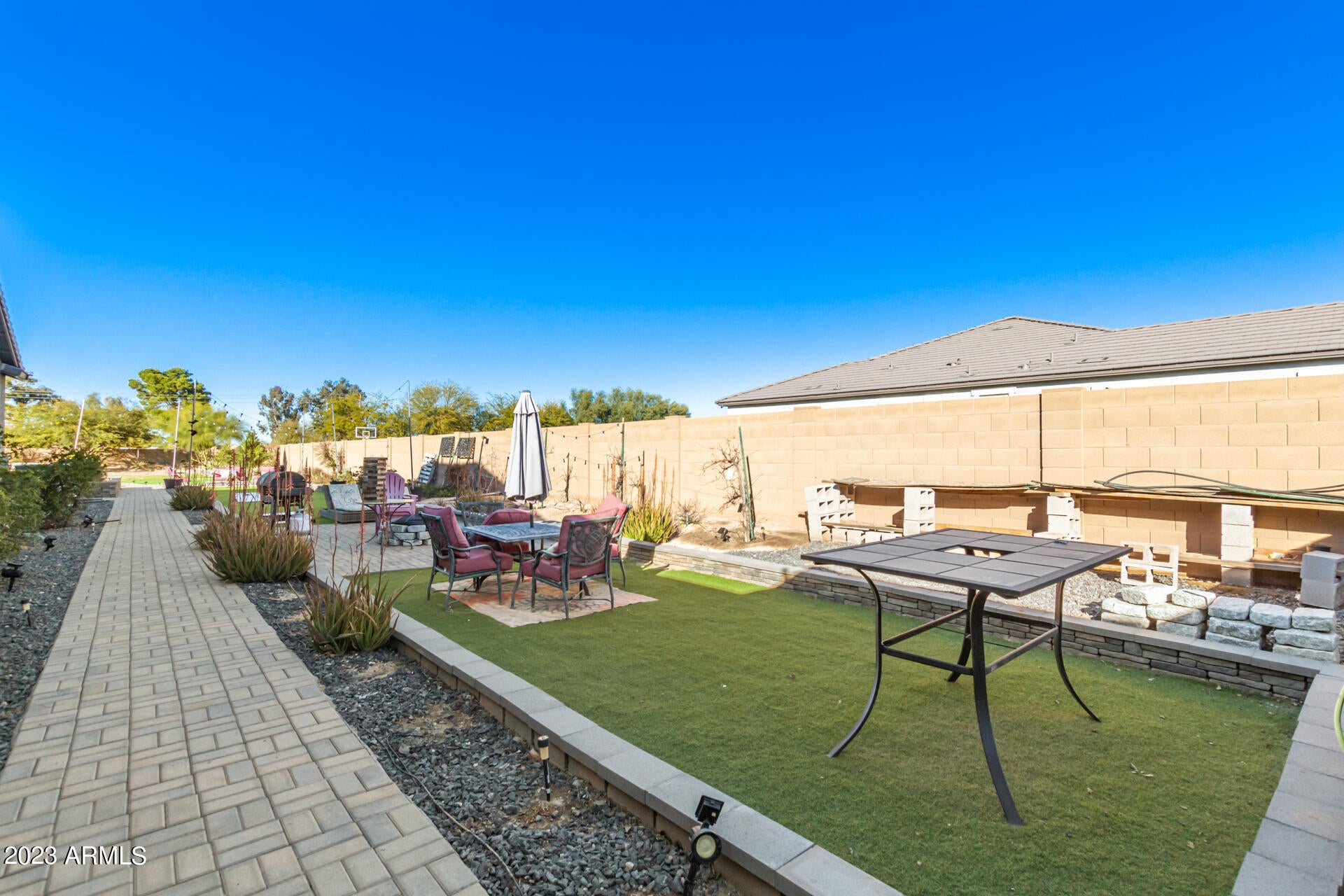 LA JARA FARMS - Residential