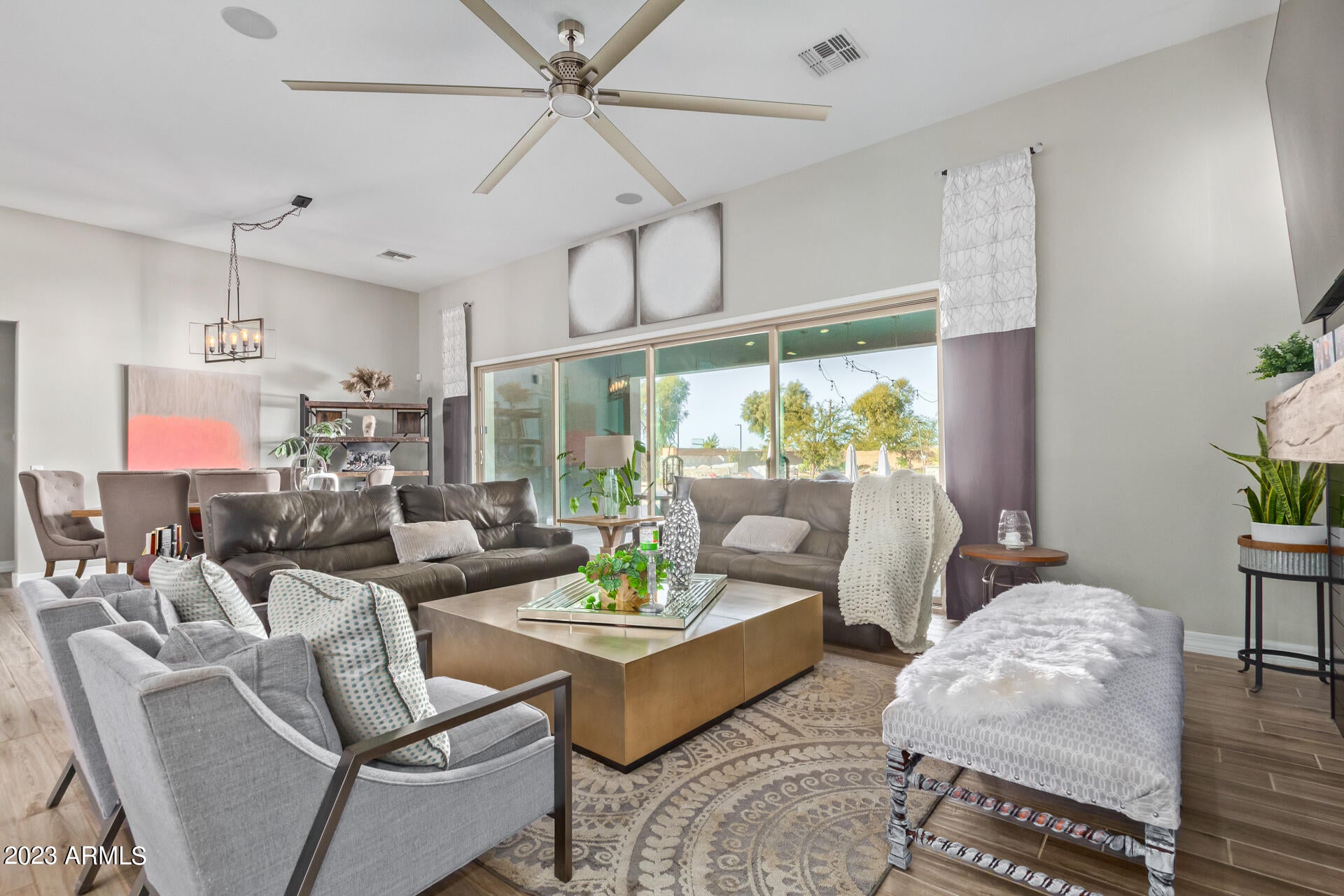 LA JARA FARMS - Residential