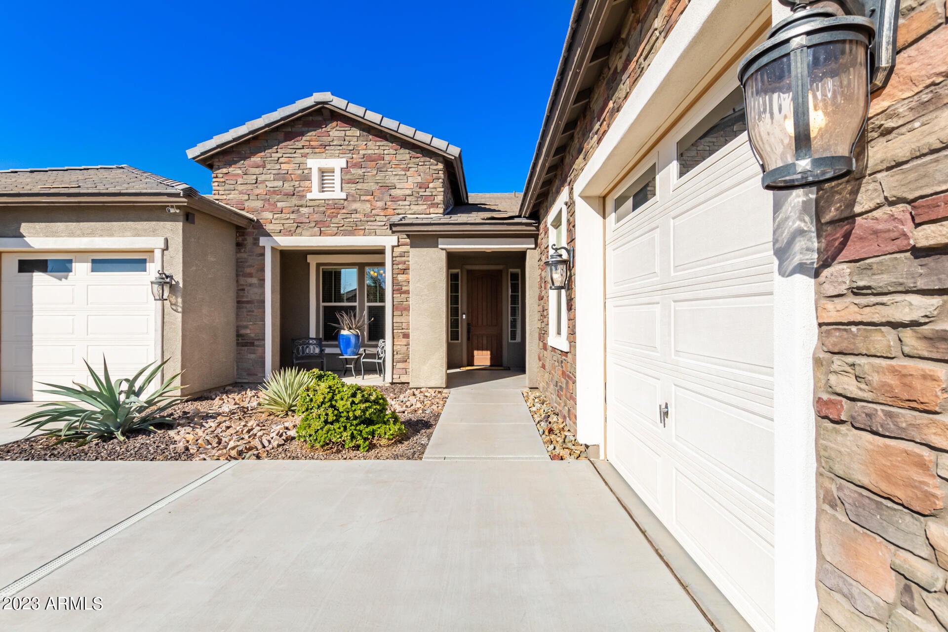 LA JARA FARMS - Residential