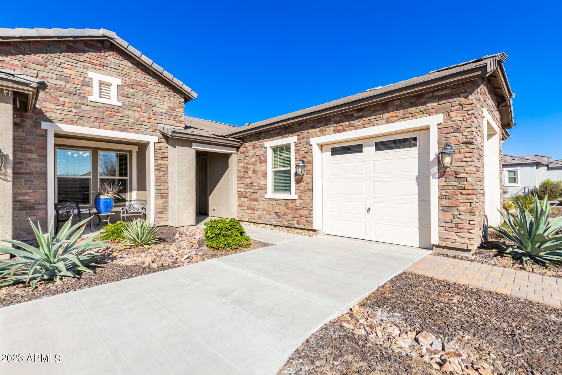 LA JARA FARMS - Residential