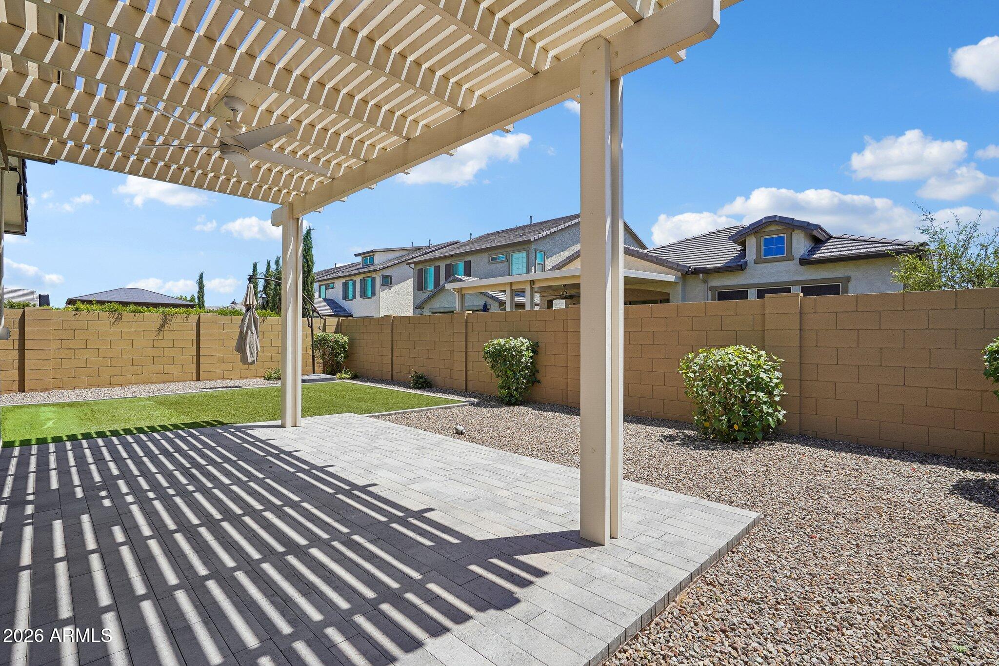 STRATFORD - Residential