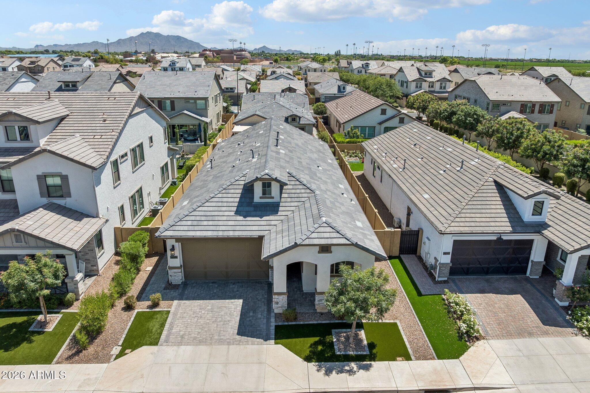STRATFORD - Residential