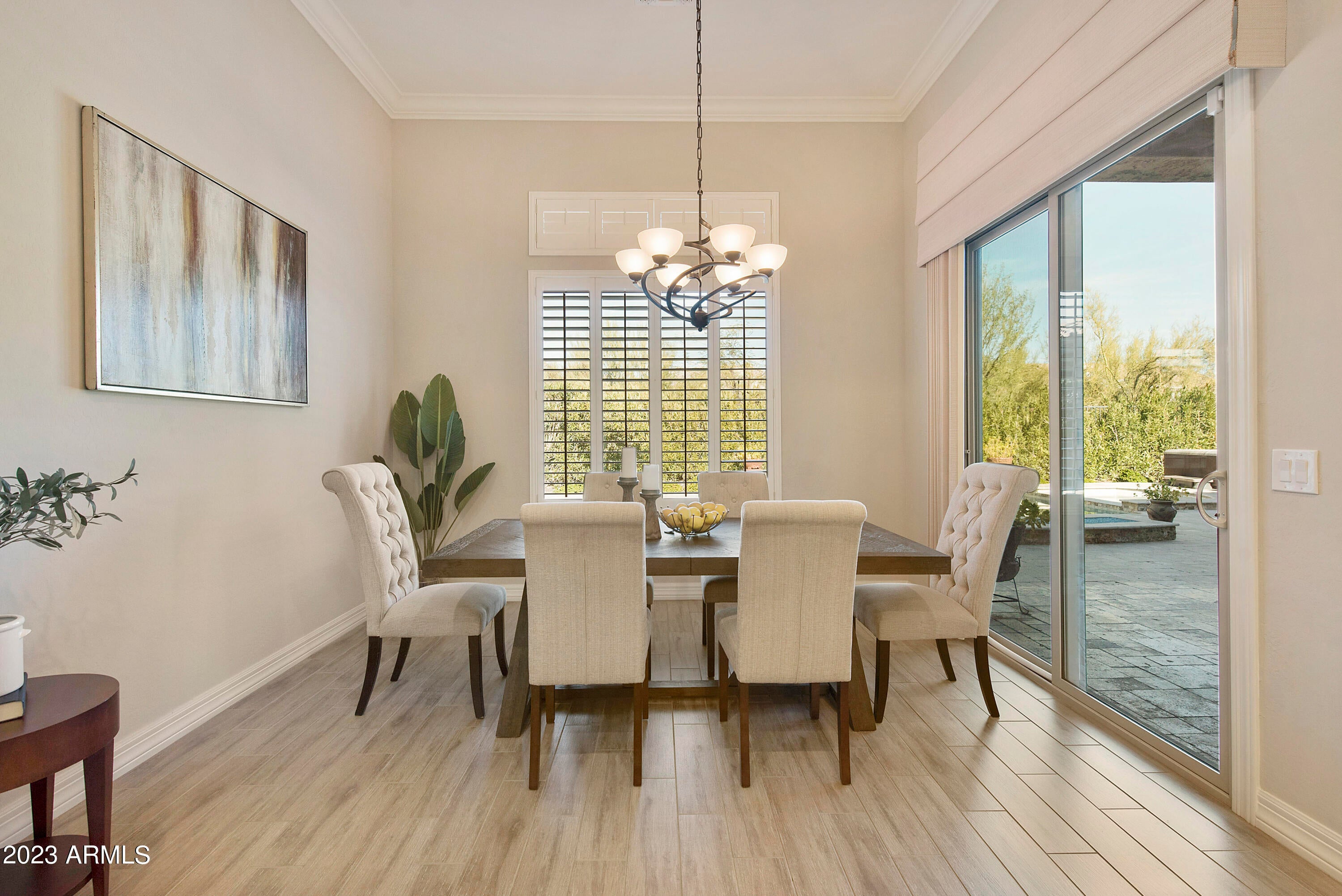 LONE MOUNTAIN - Residential