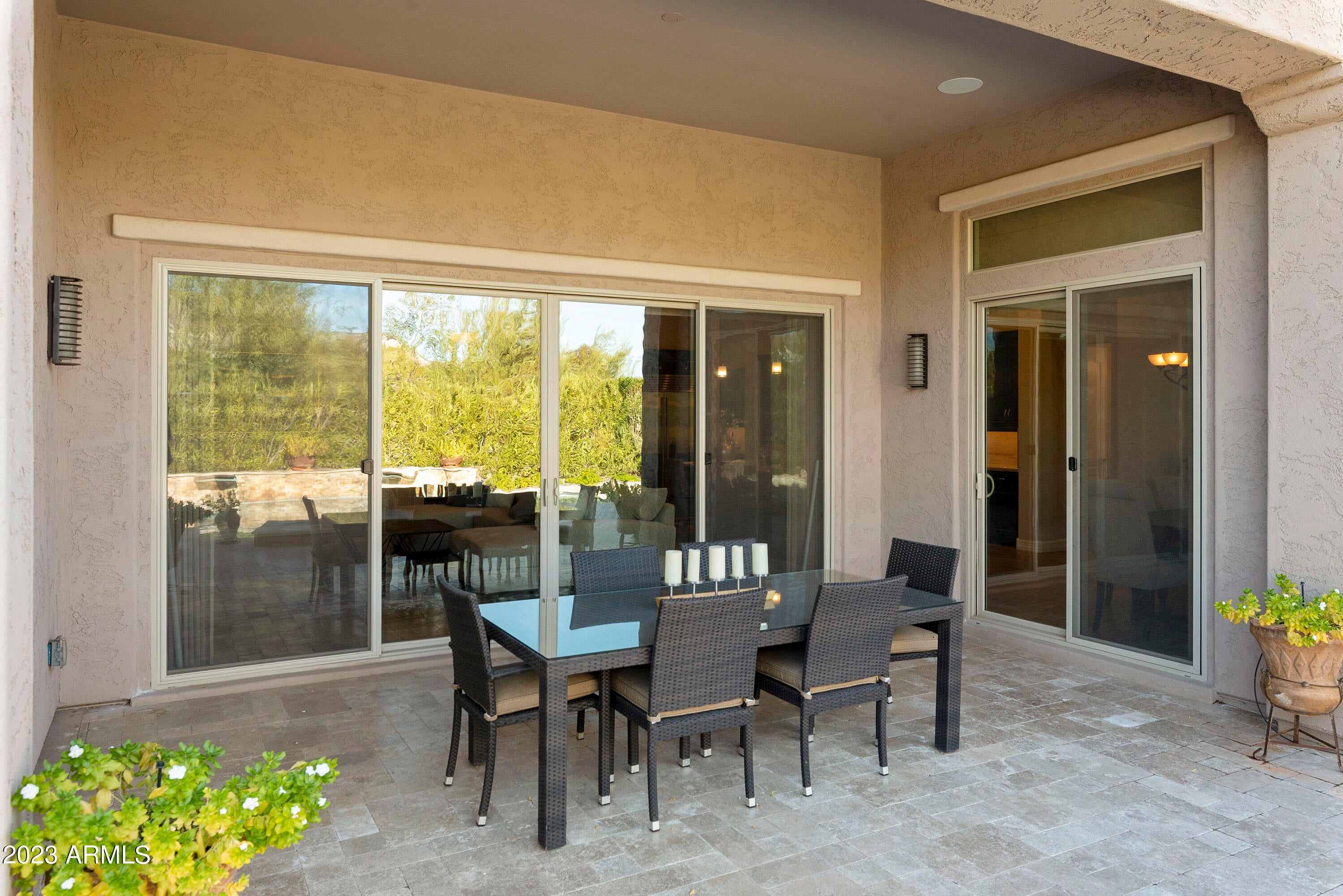 LONE MOUNTAIN - Residential