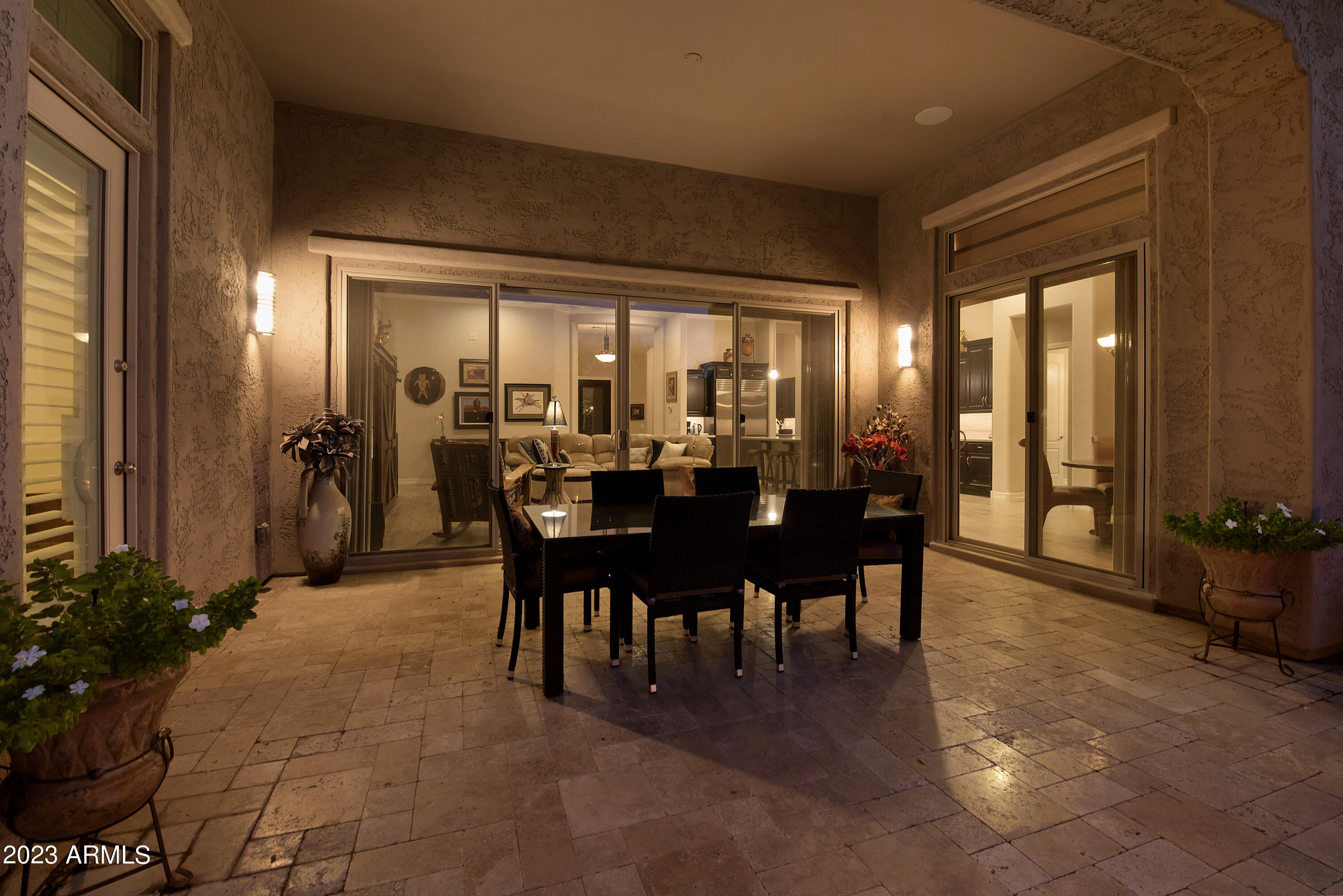 LONE MOUNTAIN - Residential