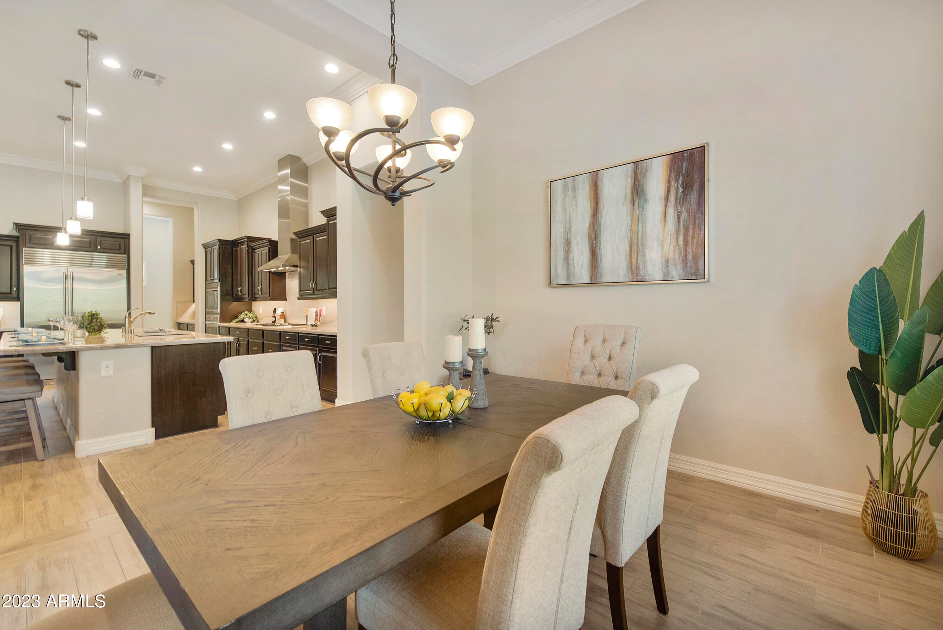 LONE MOUNTAIN - Residential