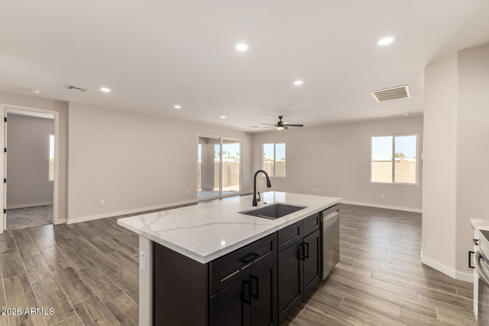 ARIZONA CITY UNIT SEVEN - Residential