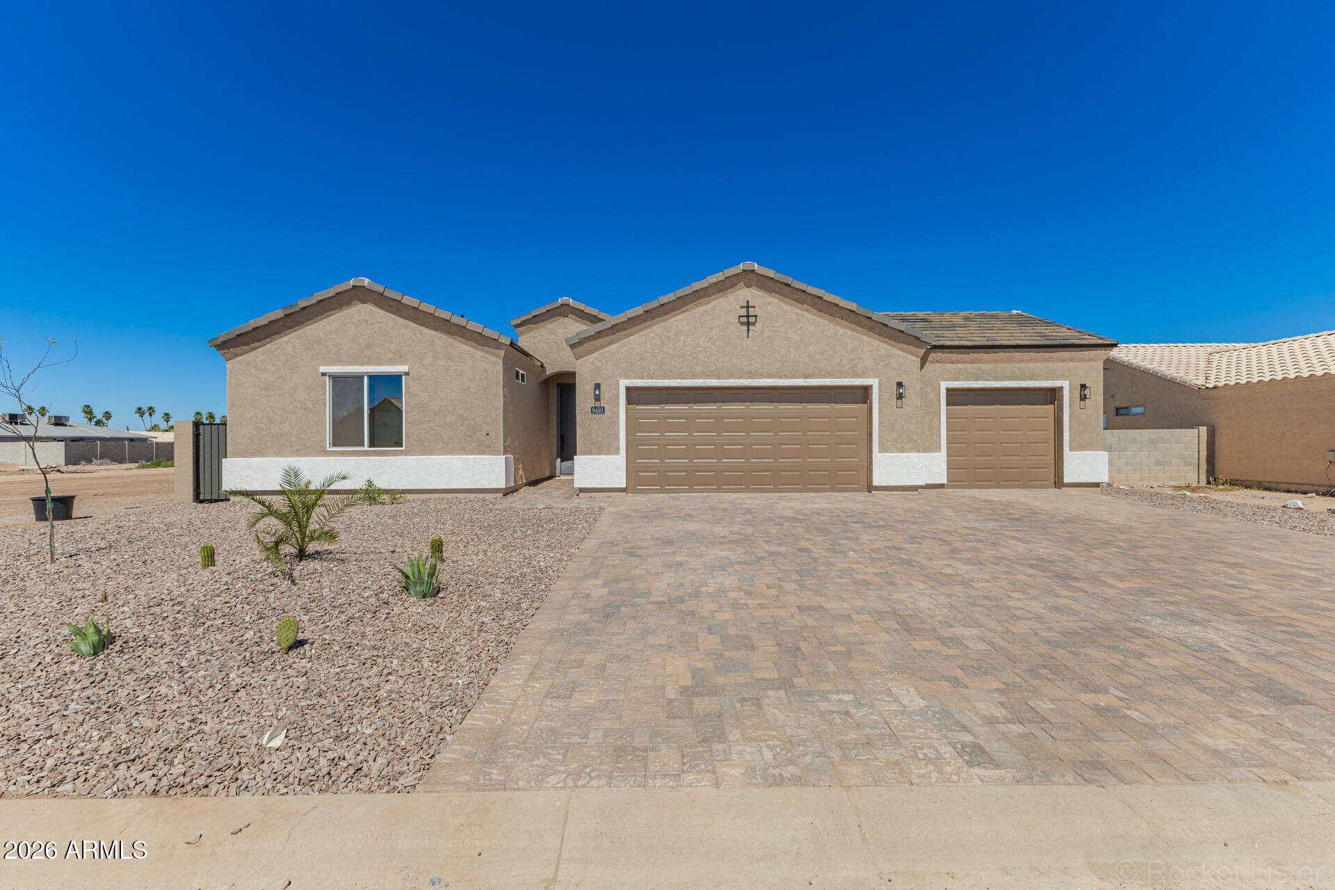 ARIZONA CITY UNIT SEVEN - Residential